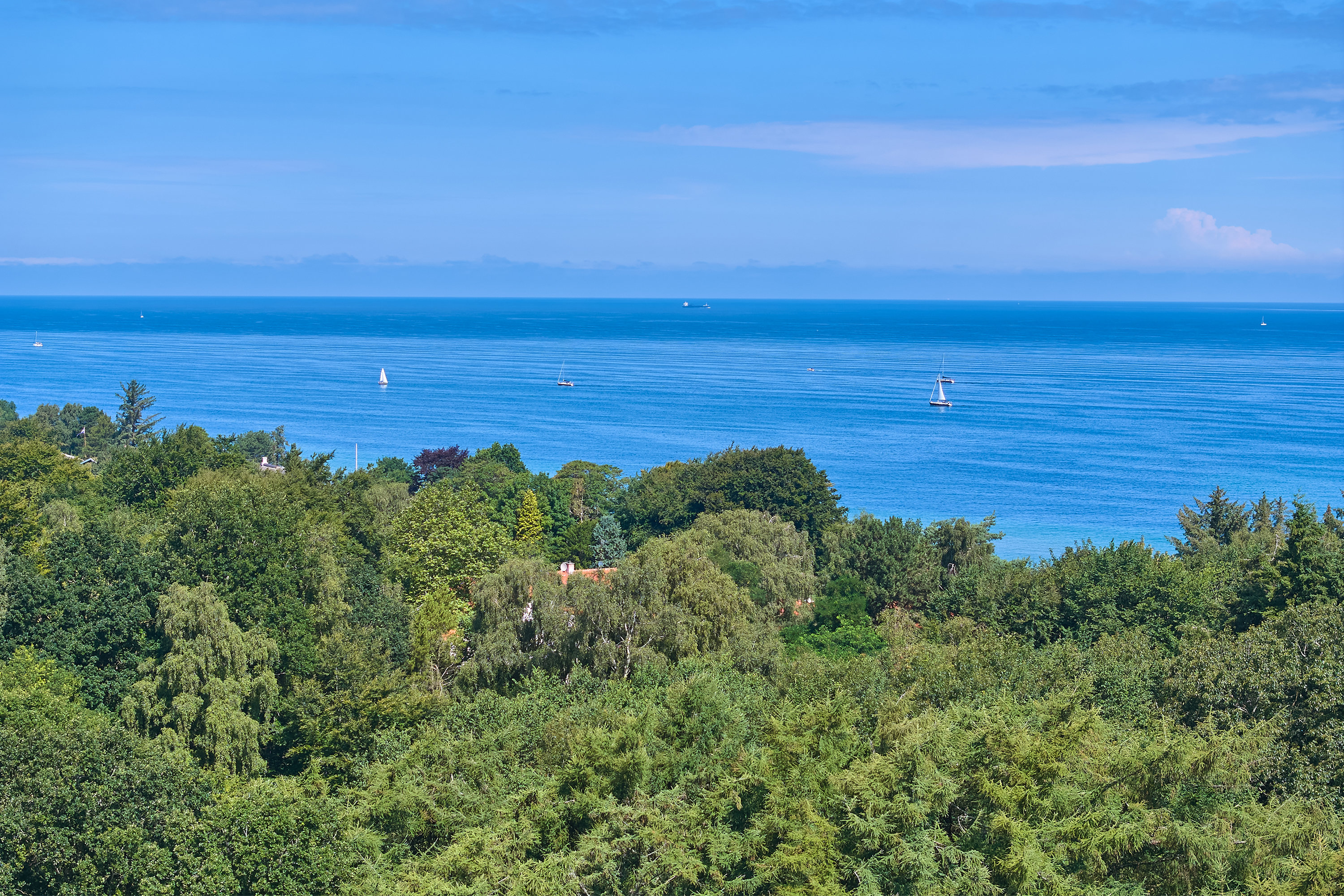 Fremhævet  billede i fuldskærmstilstand. Billede af Munkerup Strandvej 83, 3120 Dronningmølle