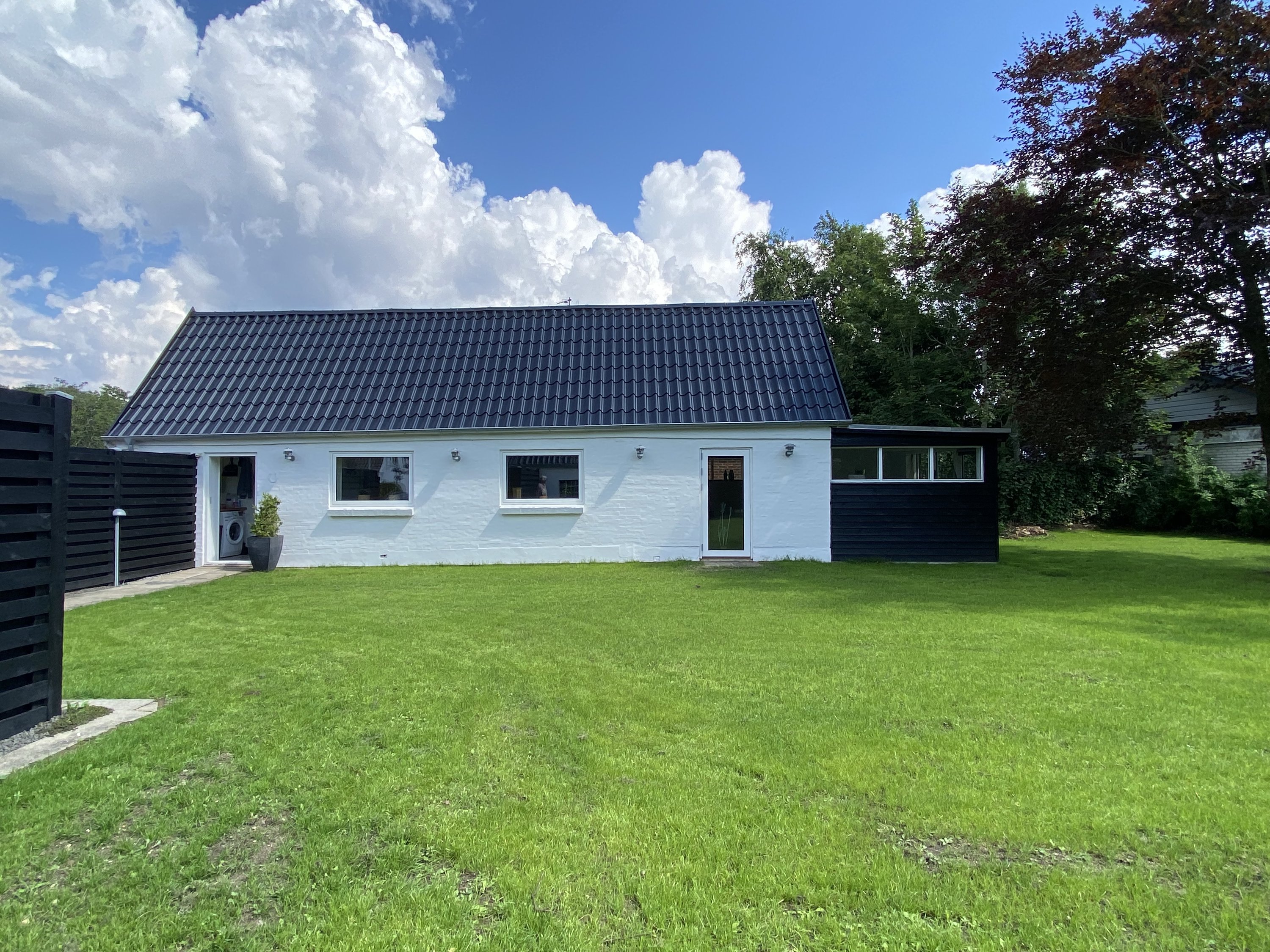 Fremhævet  billede i fuldskærmstilstand. Billede af Tværvej 6, 6940 Lem St