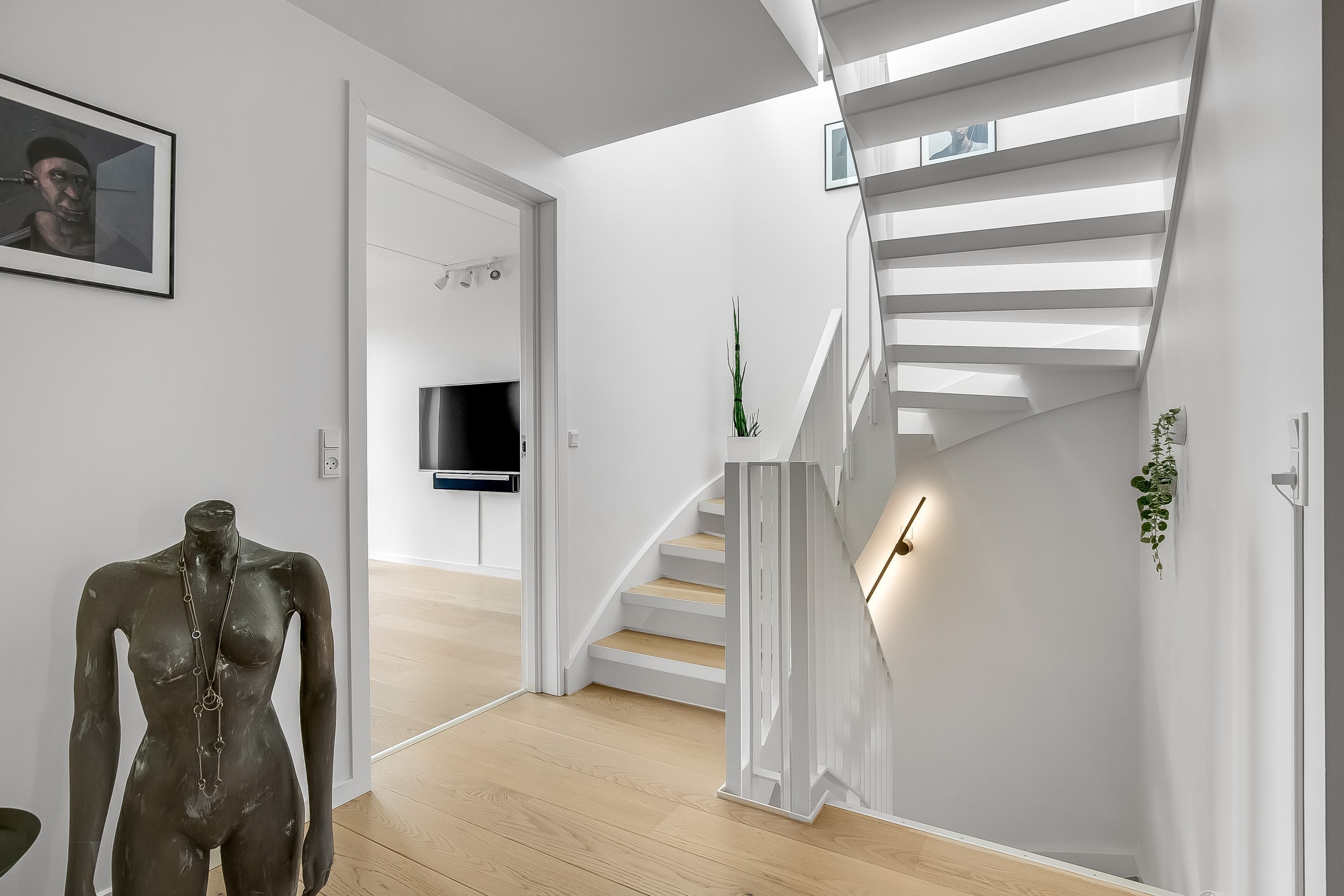 Fremhævet  billede i fuldskærmstilstand. Billede af Kvasen 38, Ibæk Strandvej, 7100 Vejle