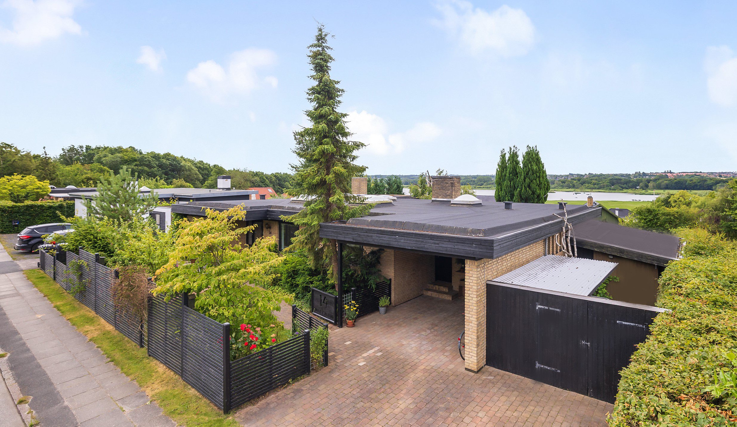 Miniaturebillede 2: . Billede af Brabrand Skovvej 14, 8220 Brabrand