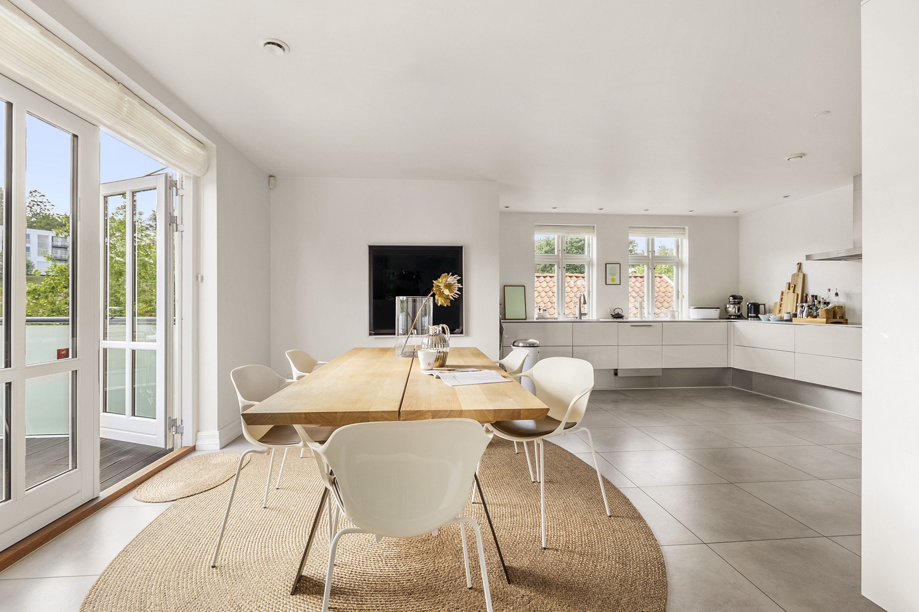 Fremhævet spisekøkken billede i fuldskærmstilstand. Billede af Kirkebakken 9, 6200 Aabenraa