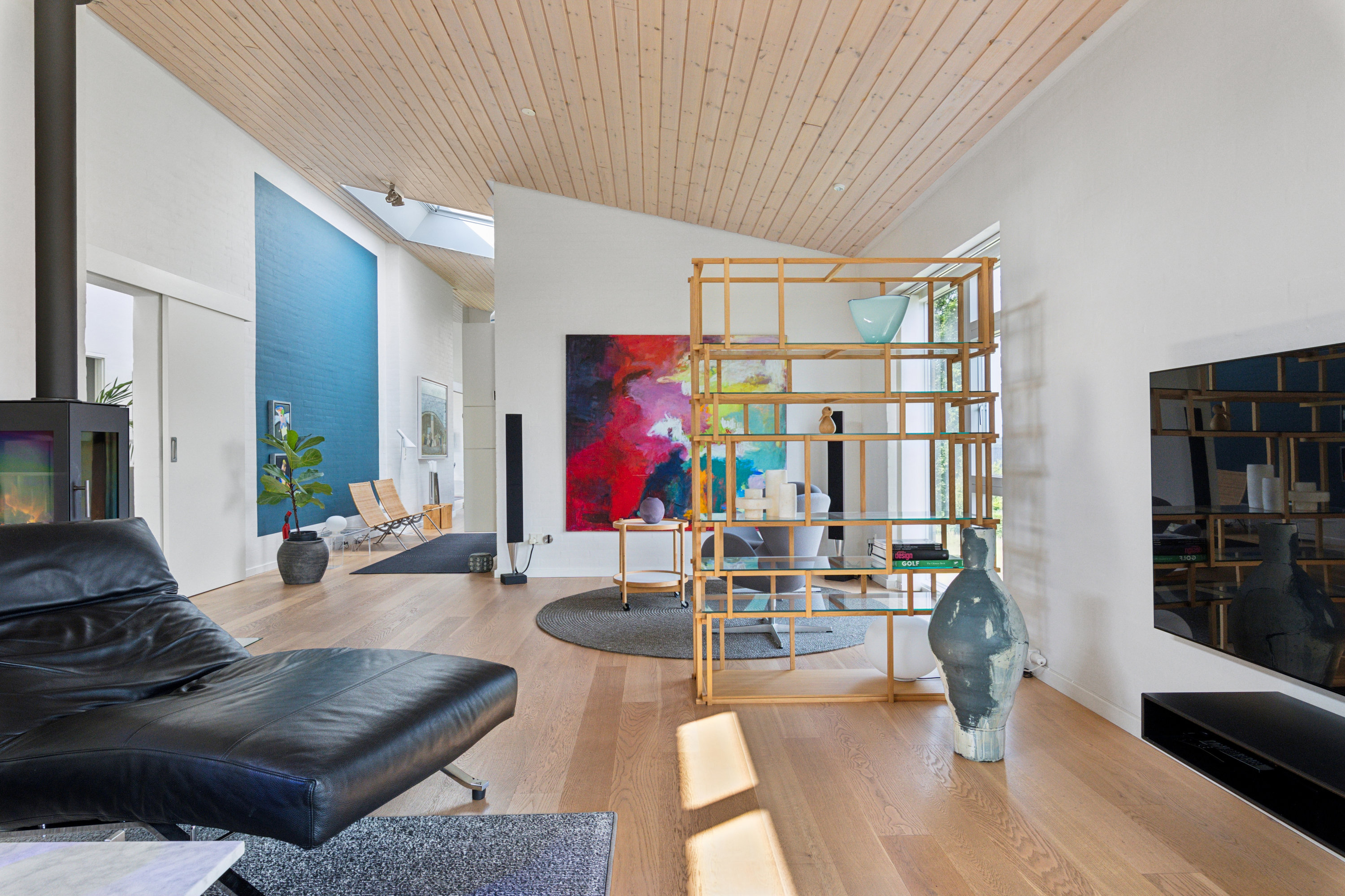 Fremhævet stue billede i fuldskærmstilstand. Billede af Moesbakken 60, 8410 Rønde