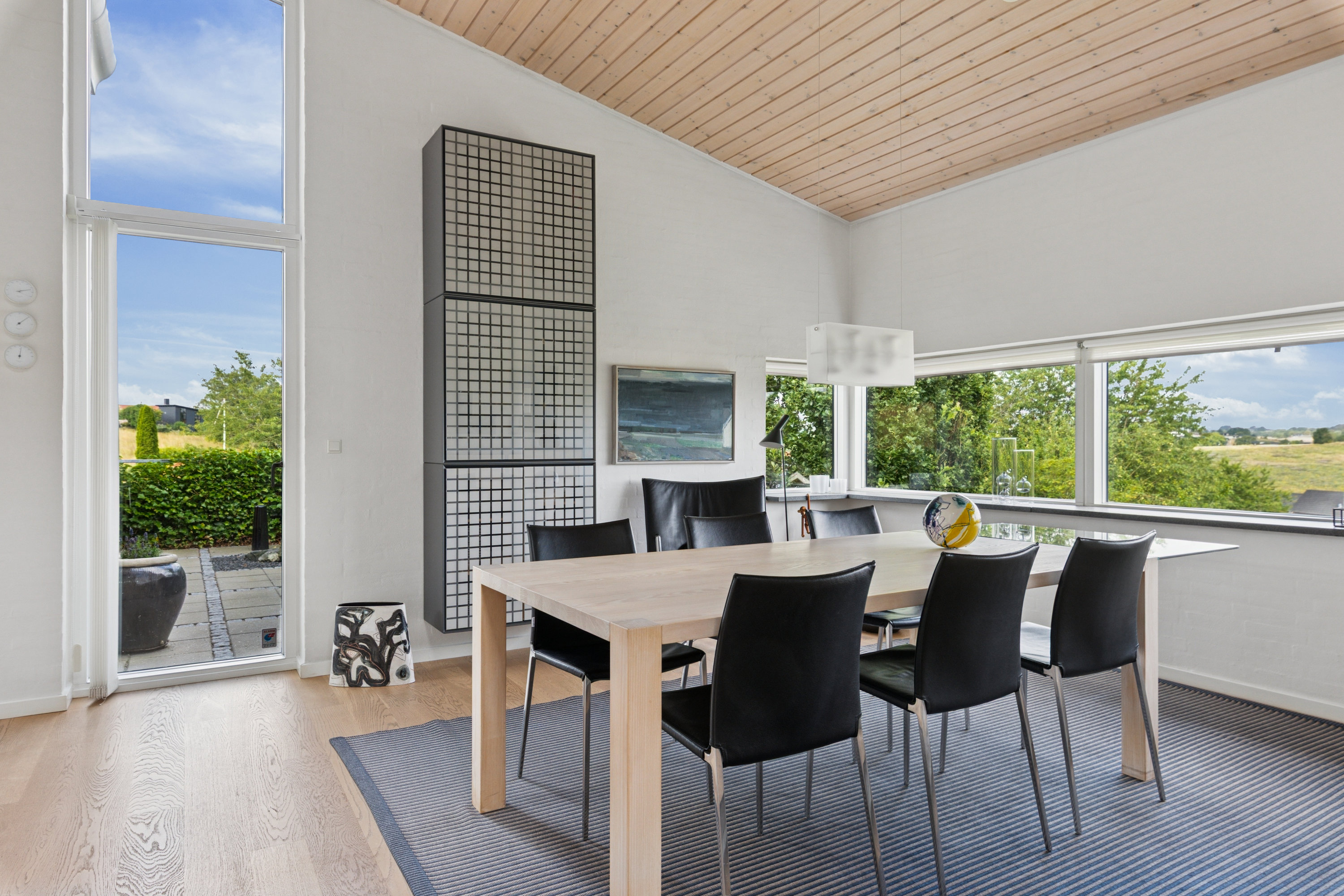 Fremhævet spisestue billede i fuldskærmstilstand. Billede af Moesbakken 60, 8410 Rønde