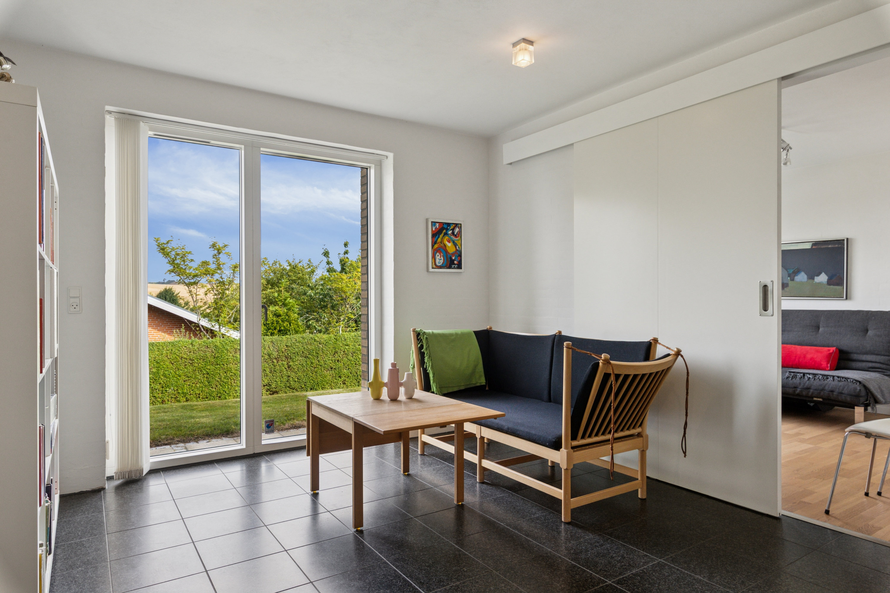 Fremhævet stue billede i fuldskærmstilstand. Billede af Moesbakken 60, 8410 Rønde