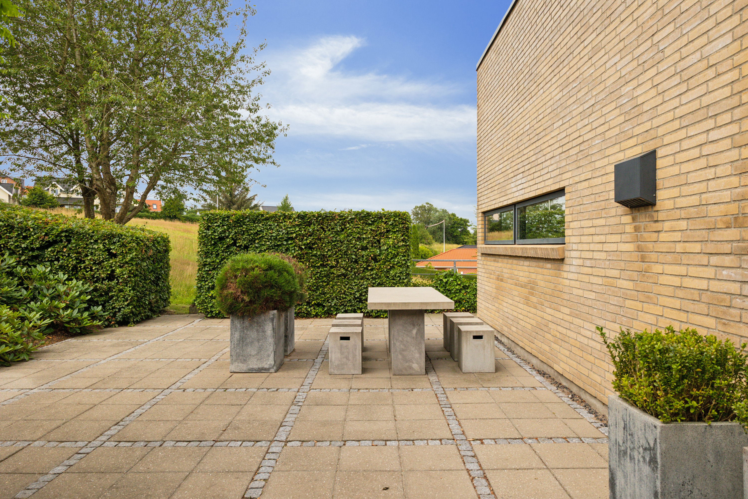 Fremhævet ejendom 1 billede i fuldskærmstilstand. Billede af Moesbakken 60, 8410 Rønde