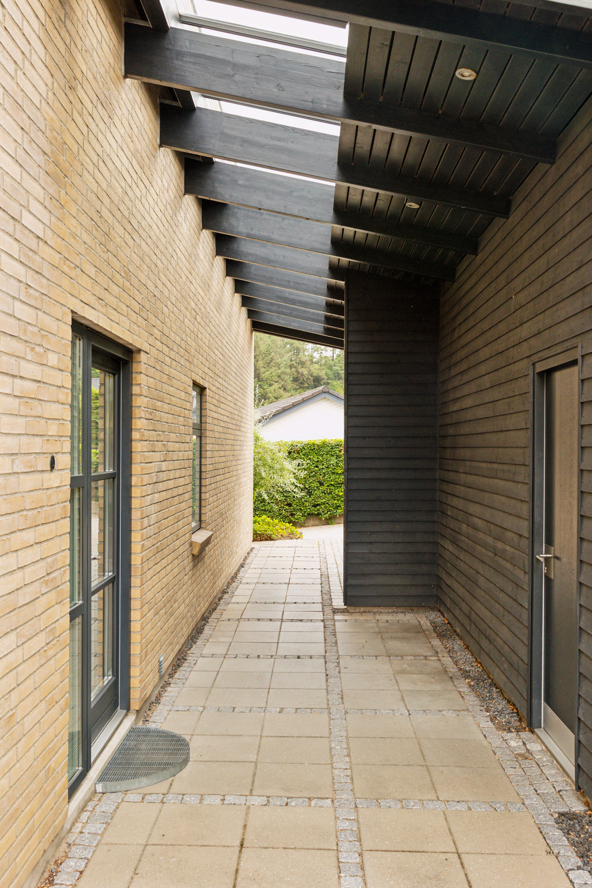 Fremhævet ejendom 1 billede i fuldskærmstilstand. Billede af Moesbakken 60, 8410 Rønde