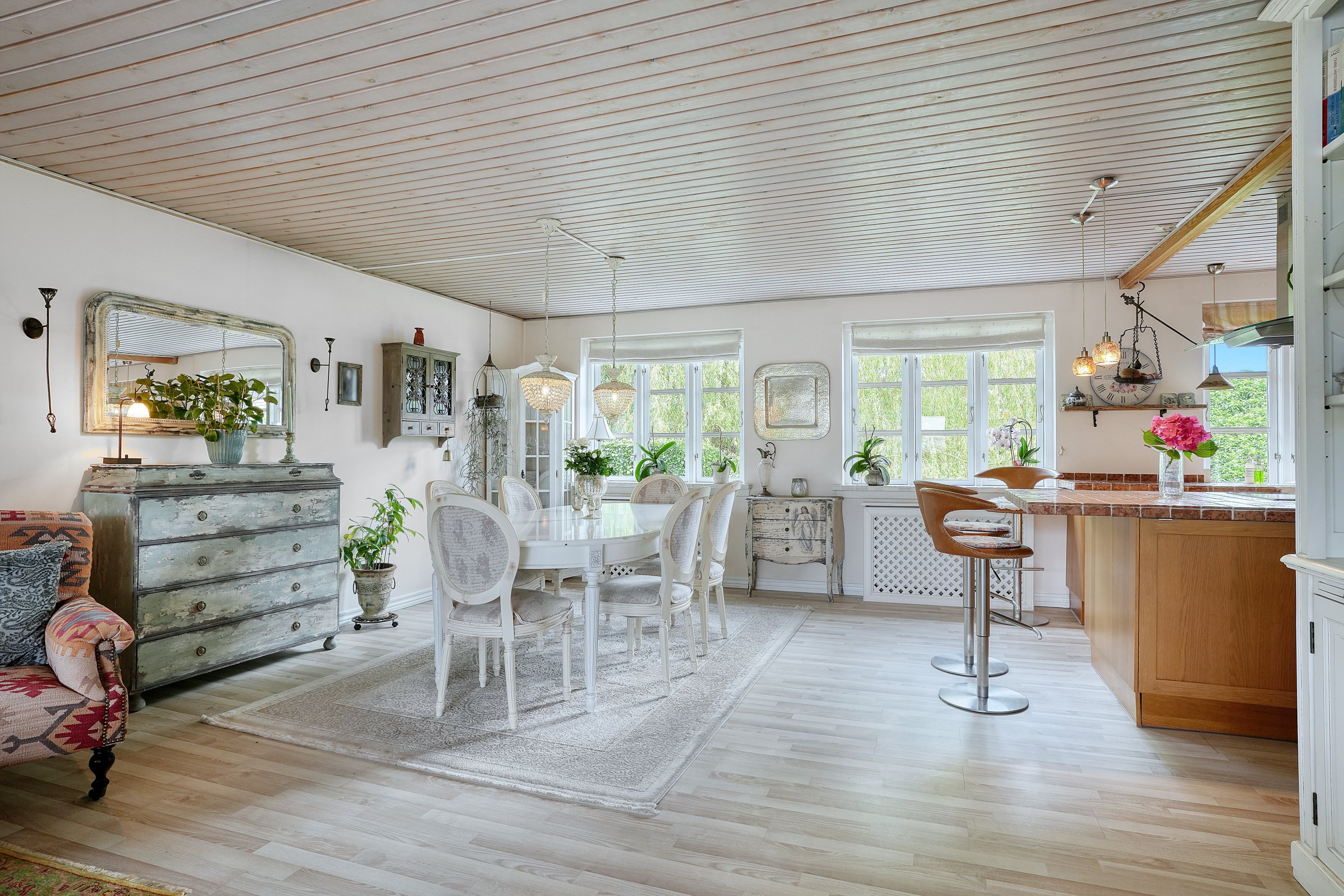 Fremhævet stue billede i fuldskærmstilstand. Billede af Herthavej 16, 4300 Holbæk