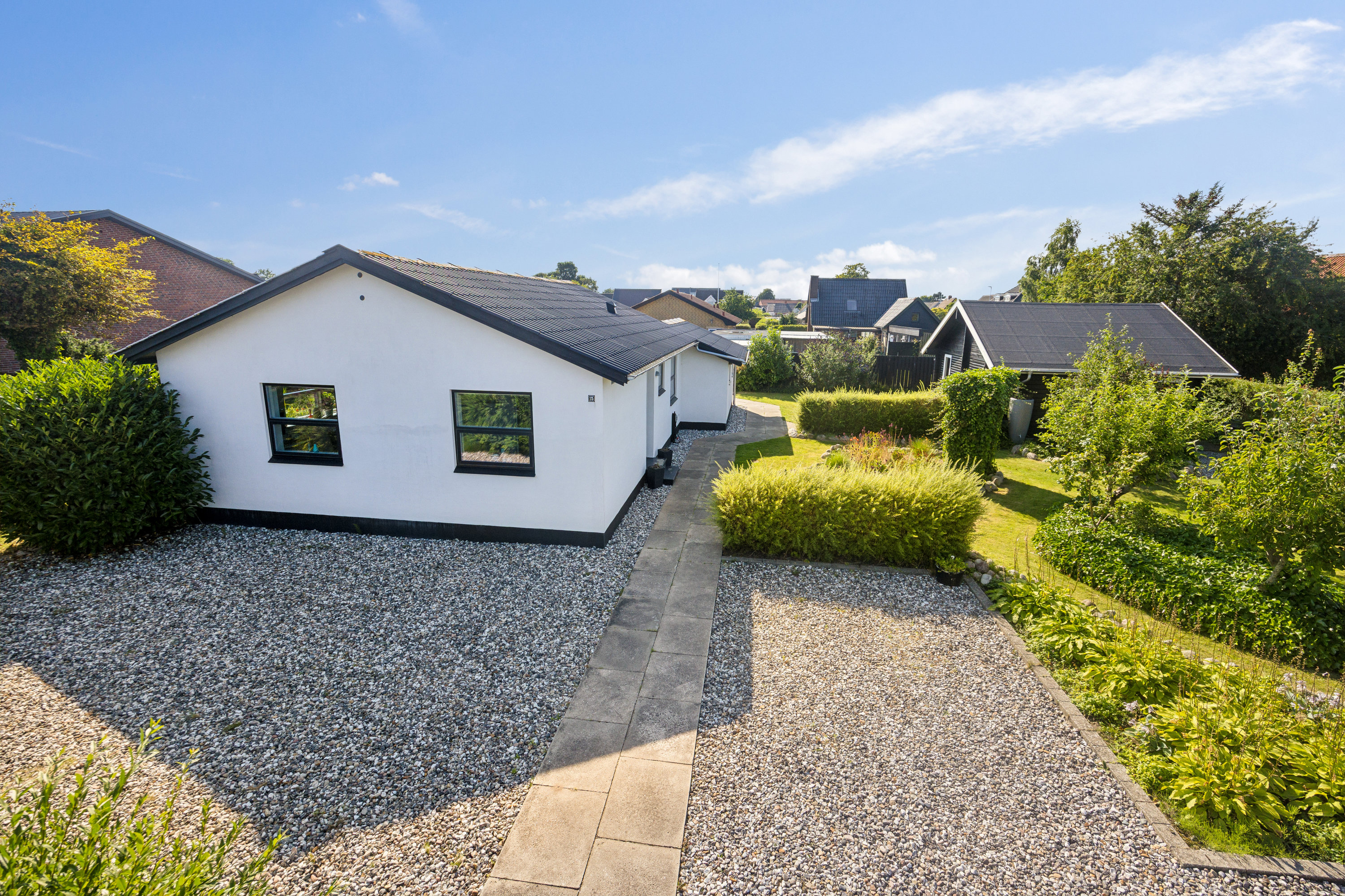 Fremhævet ejendom 1 billede i fuldskærmstilstand. Billede af Ane Vifferts Vej 15, 9370 Hals