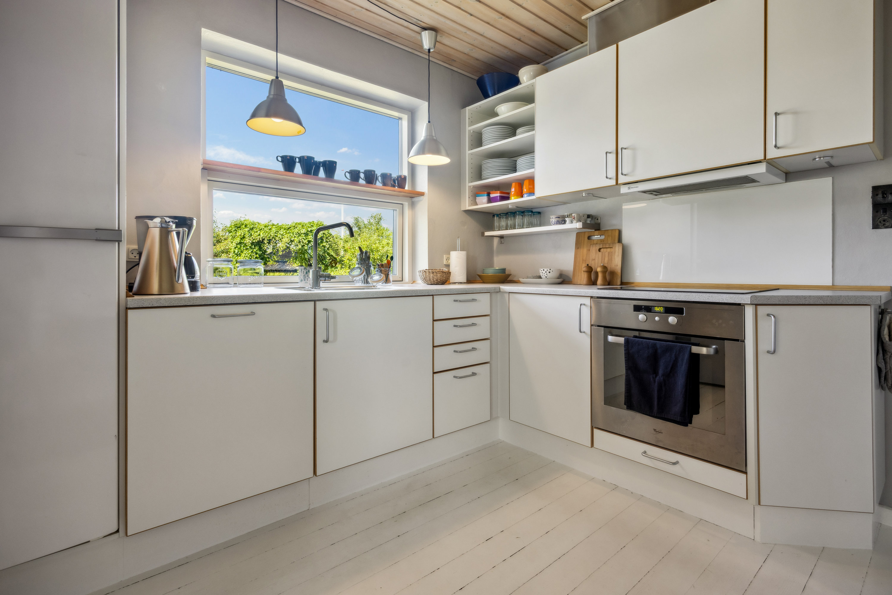 Fremhævet køkken billede i fuldskærmstilstand. Billede af Ane Vifferts Vej 15, 9370 Hals