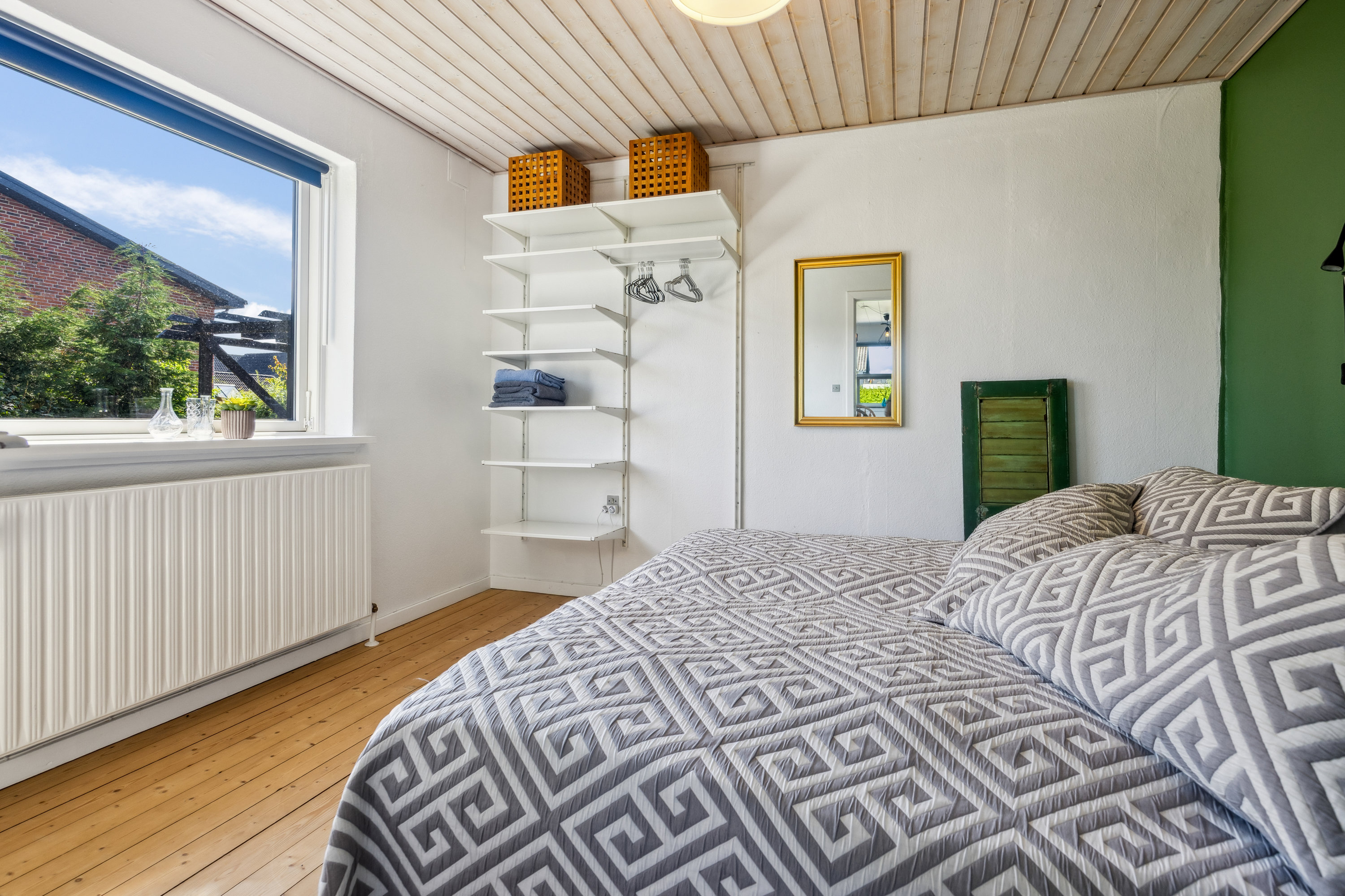 Fremhævet værelse billede i fuldskærmstilstand. Billede af Ane Vifferts Vej 15, 9370 Hals