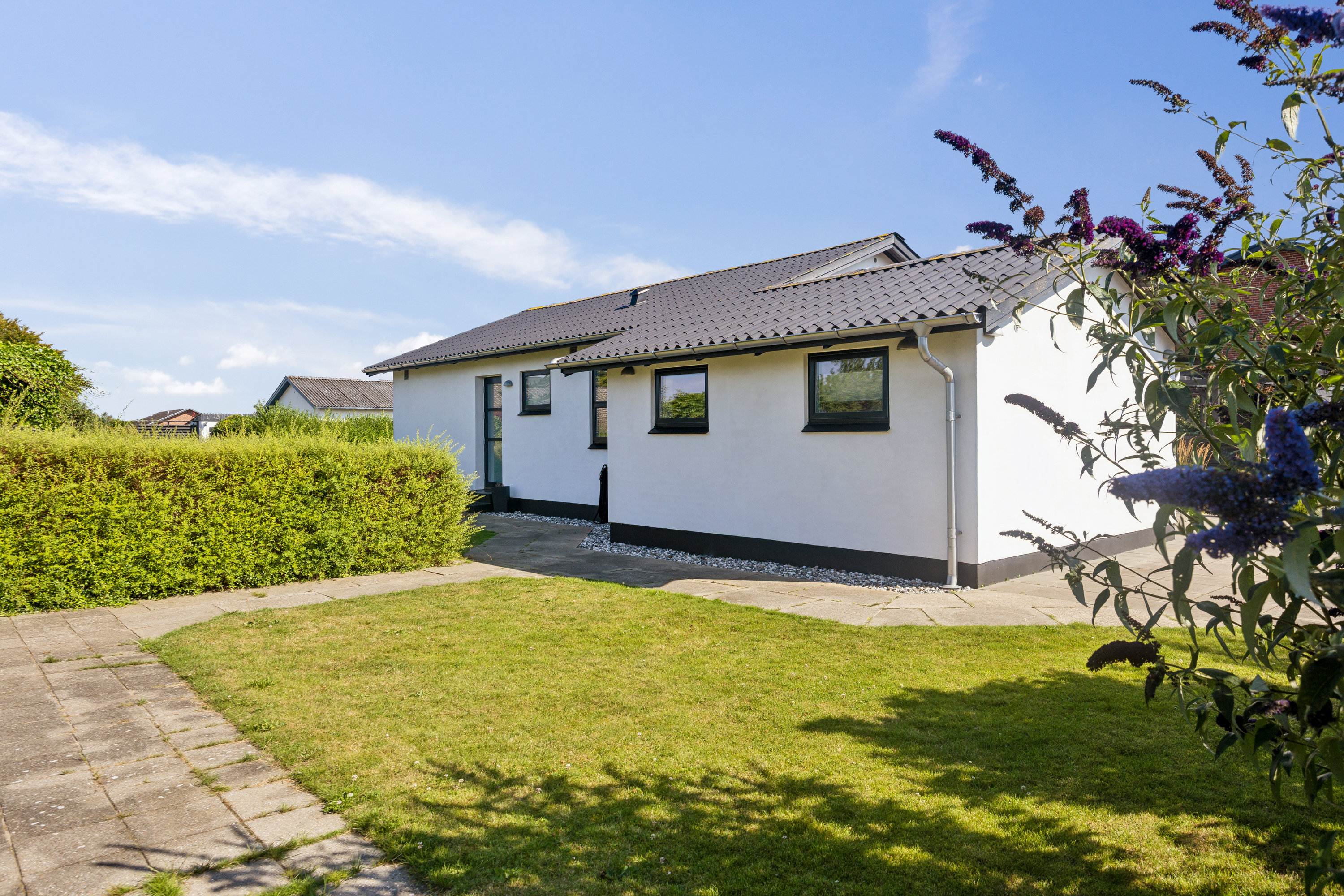 Fremhævet ejendom 1 billede i fuldskærmstilstand. Billede af Ane Vifferts Vej 15, 9370 Hals