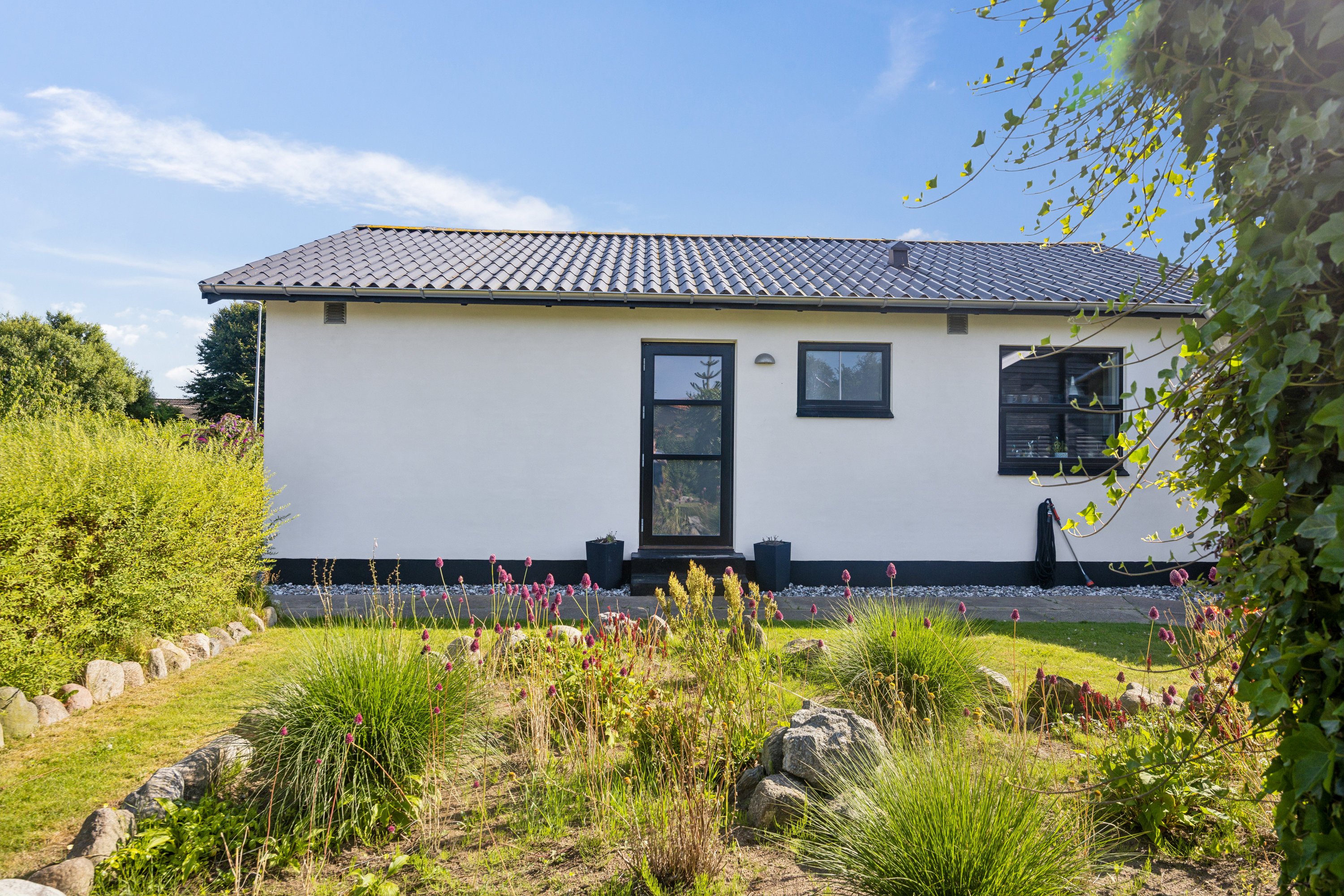 Miniaturebillede 1: ejendom 1. Billede af Ane Vifferts Vej 15, 9370 Hals