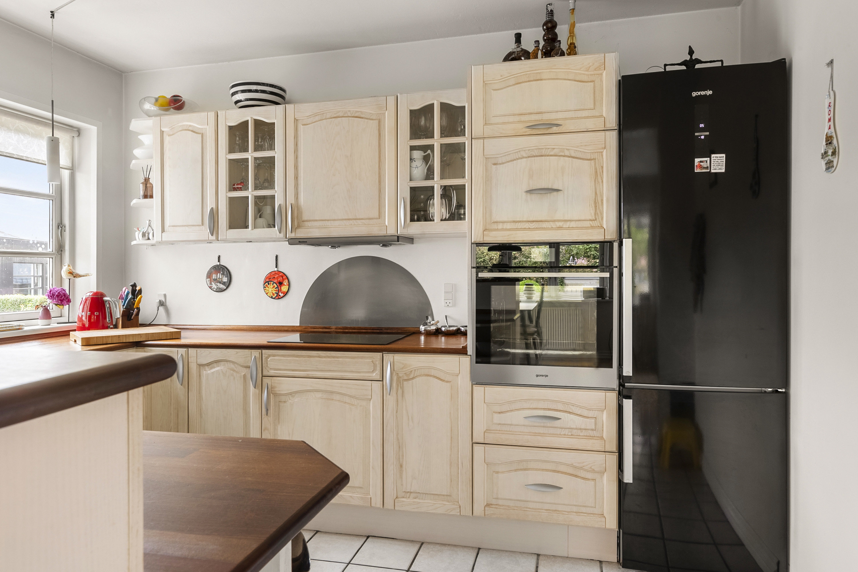 Fremhævet køkken billede i fuldskærmstilstand. Billede af Bladknæk 26, Lundsbjerg, 6200 Aabenraa