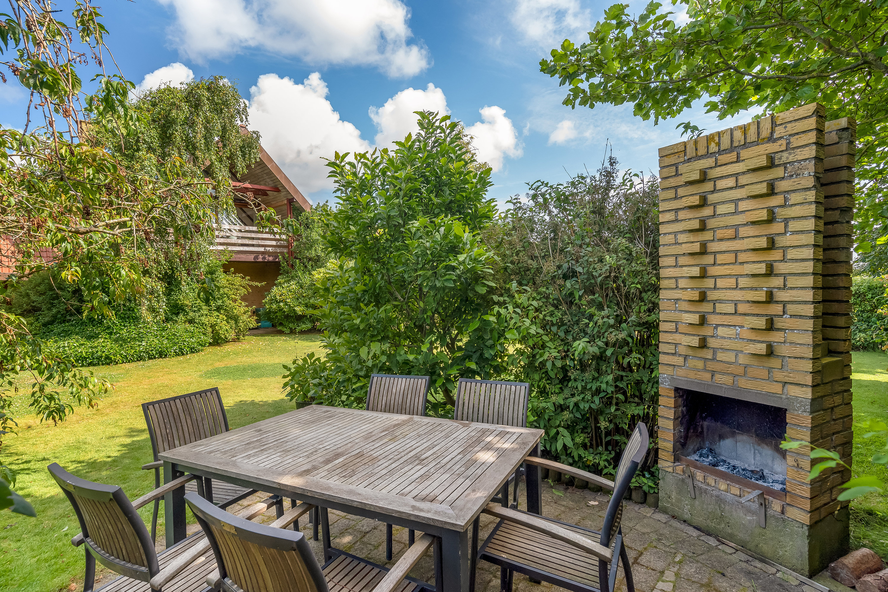 Fremhævet terrasse billede i fuldskærmstilstand. Billede af Nis Petersens Vej 22, 7620 Lemvig