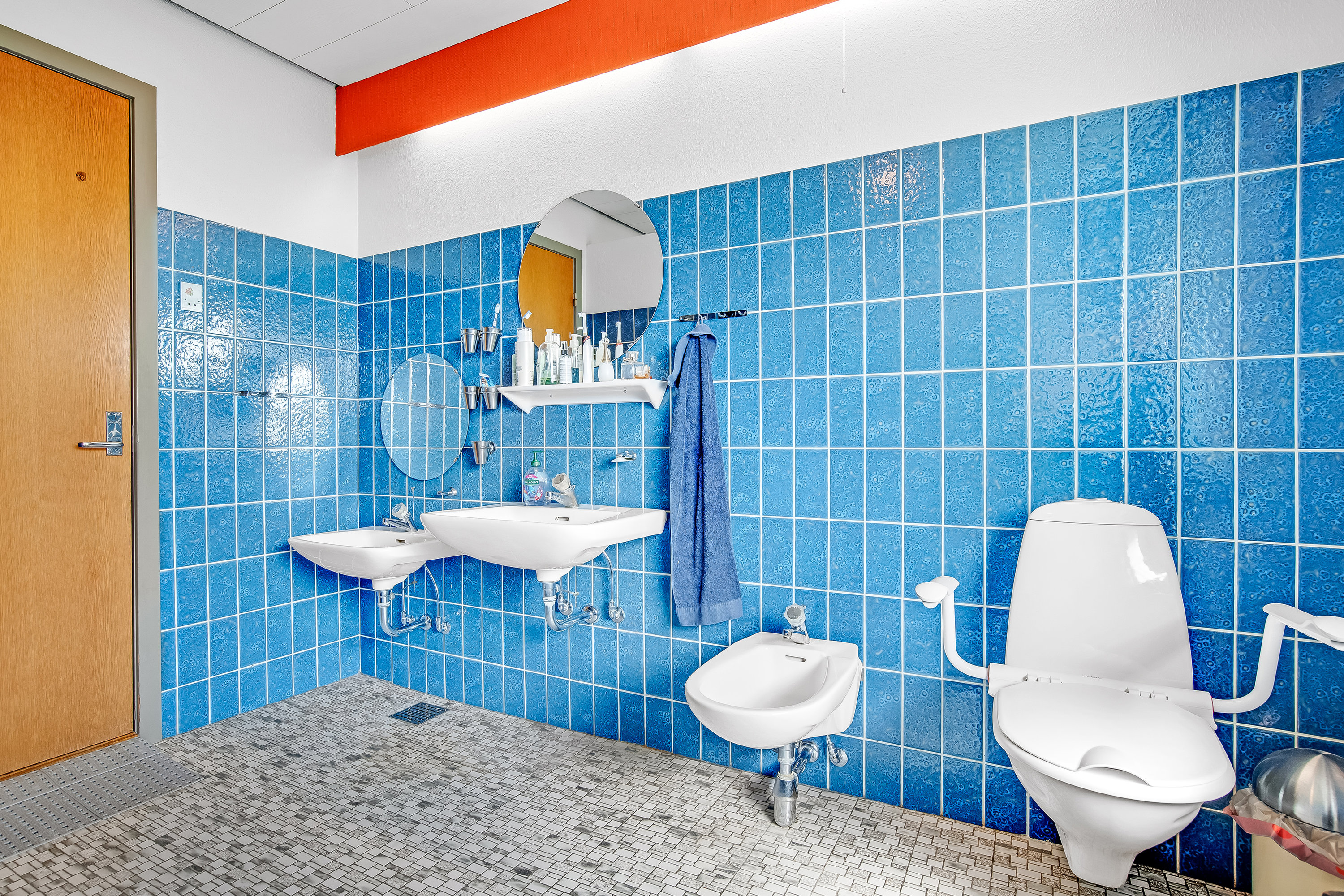 Fremhævet badeværelse billede i fuldskærmstilstand. Billede af Nis Petersens Vej 22, 7620 Lemvig