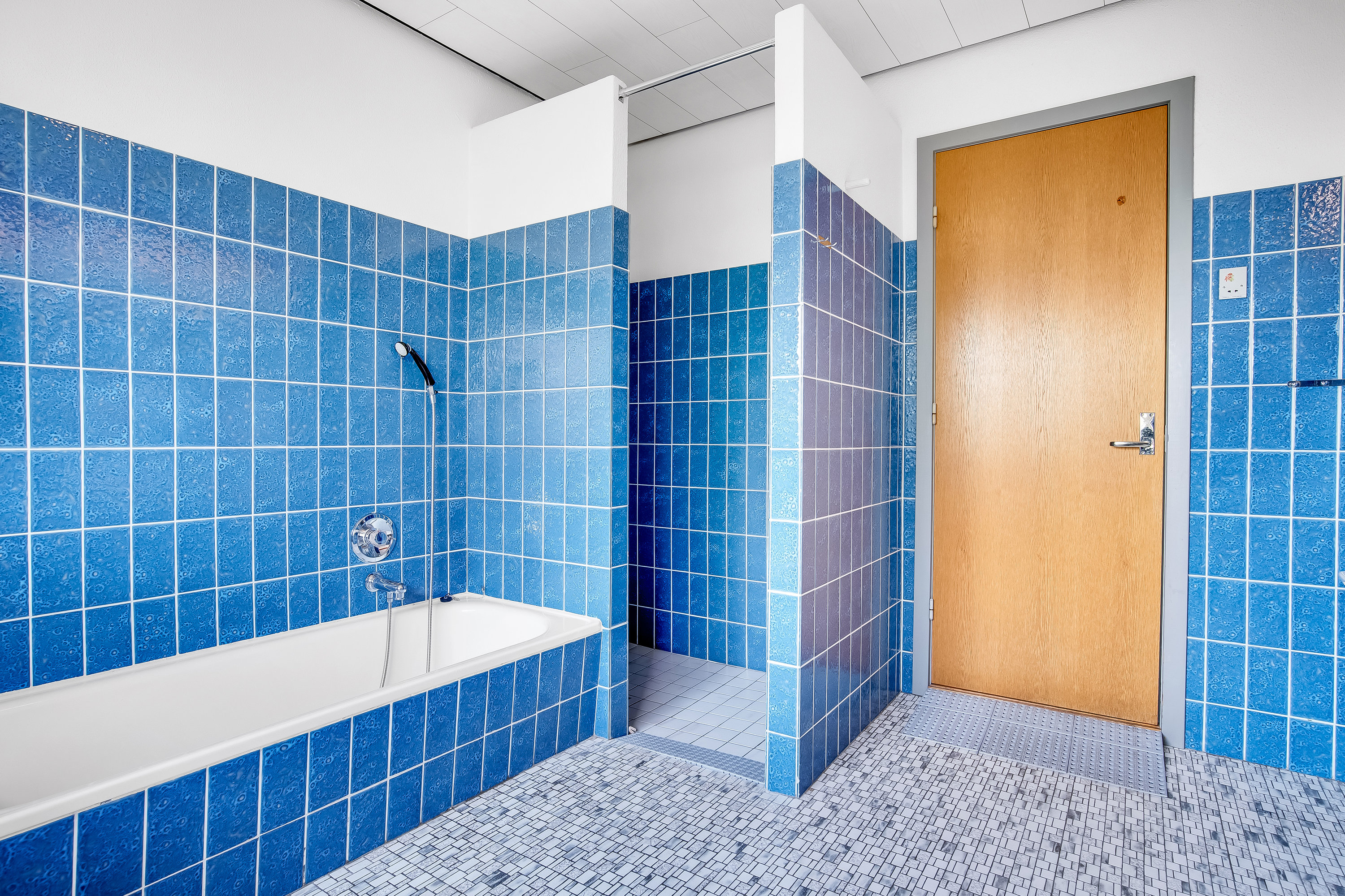 Fremhævet badeværelse billede i fuldskærmstilstand. Billede af Nis Petersens Vej 22, 7620 Lemvig