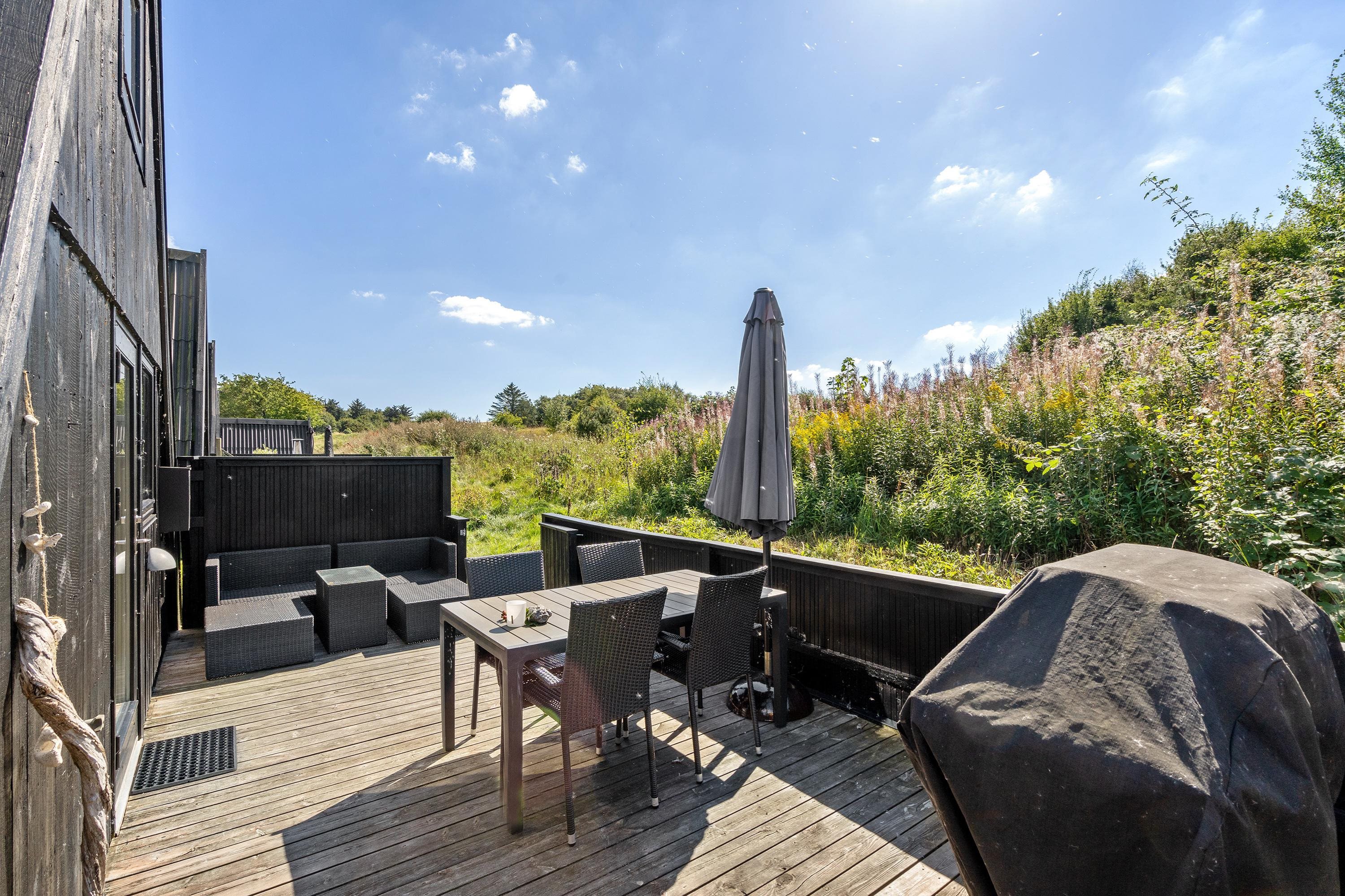 Miniaturebillede 1: terrasse. Billede af Golfsvinget 5, Gatten, 9640 Farsø