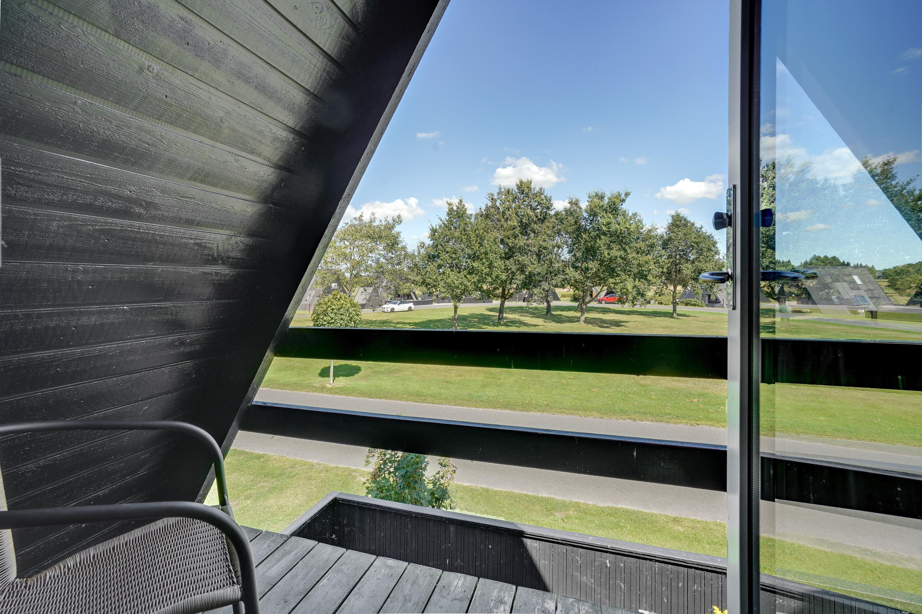 Fremhævet altan billede i fuldskærmstilstand. Billede af Golfsvinget 5, Gatten, 9640 Farsø