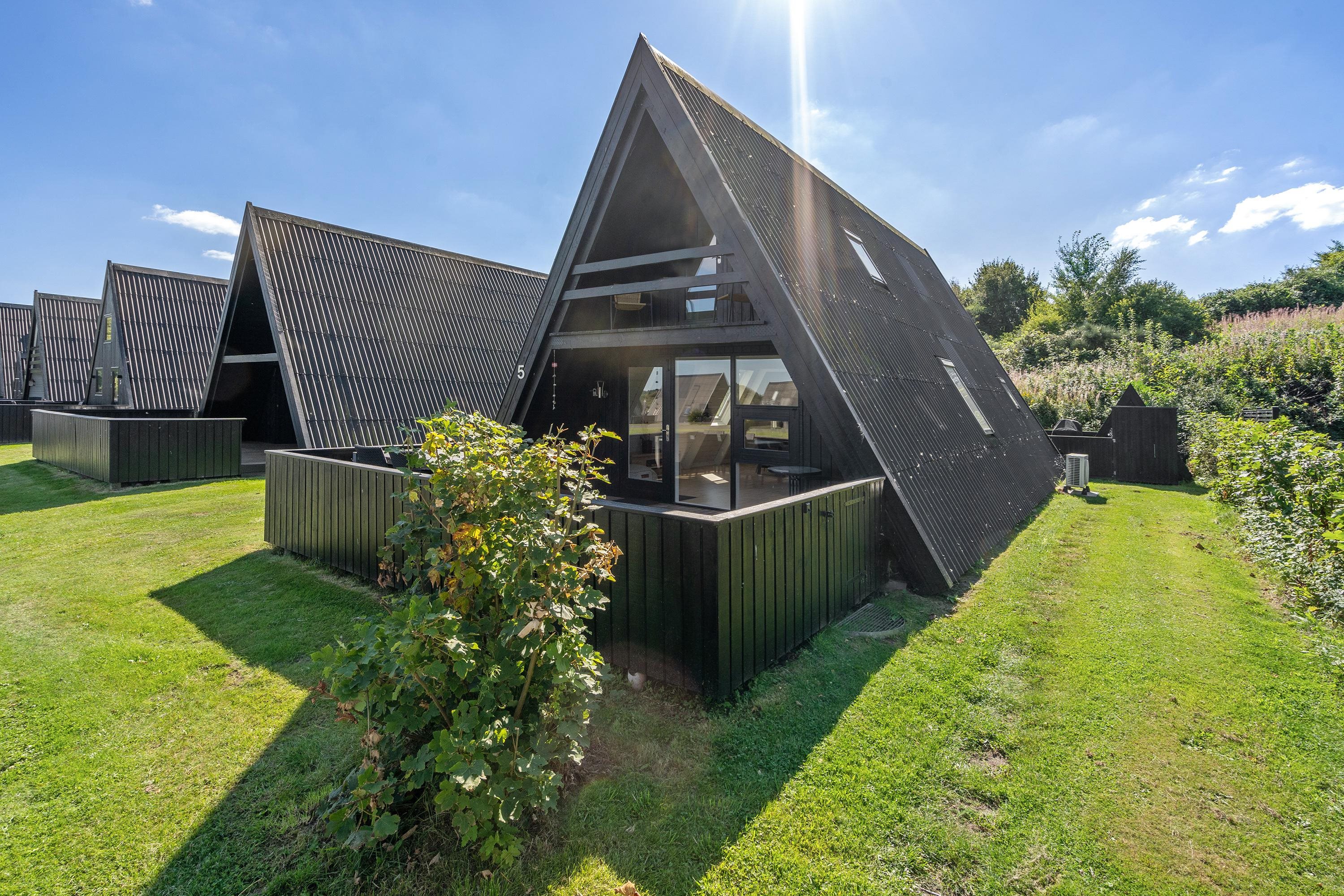 Fremhævet ejendommen billede i fuldskærmstilstand. Billede af Golfsvinget 5, Gatten, 9640 Farsø