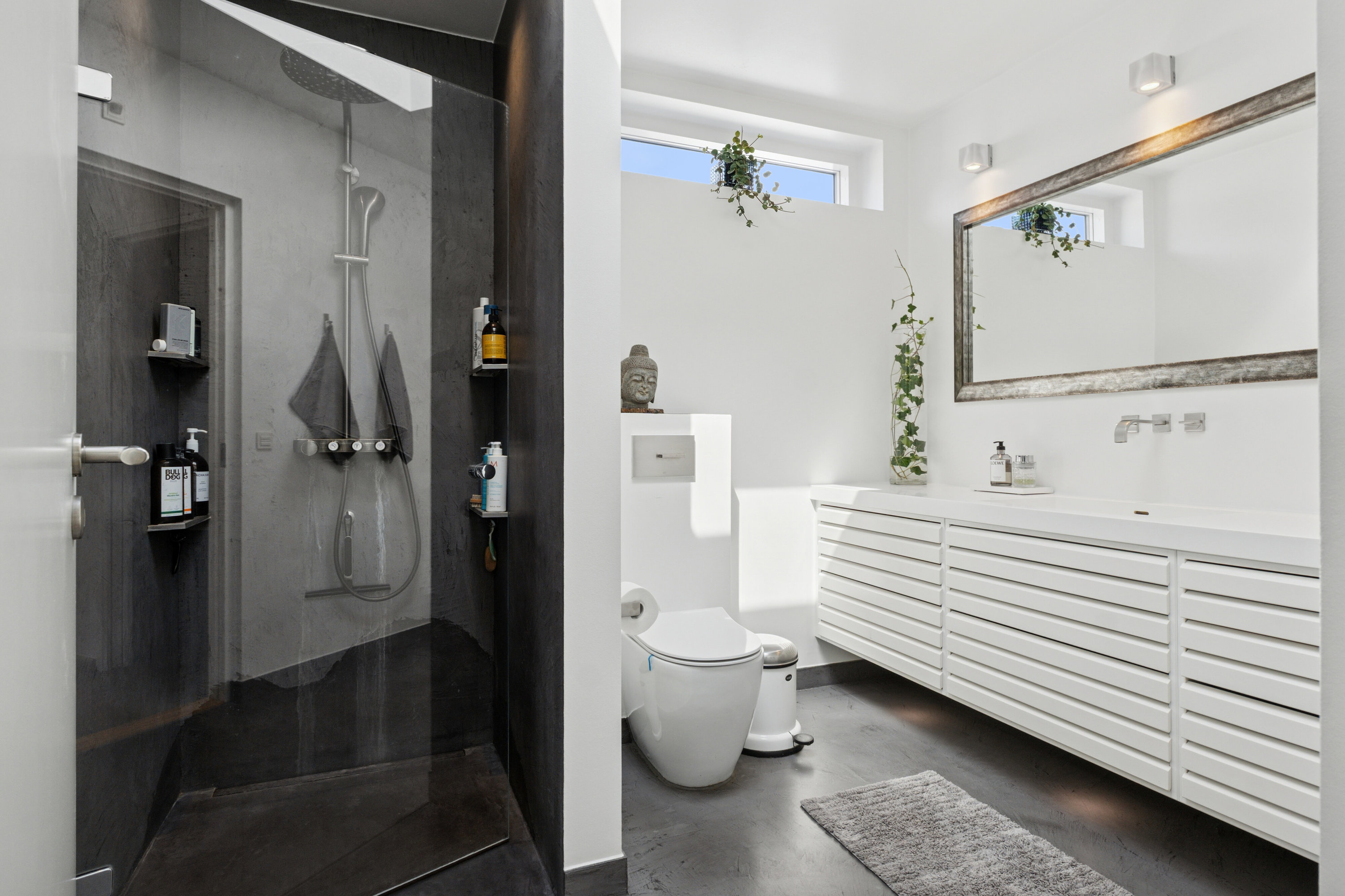 Fremhævet badeværelse billede i fuldskærmstilstand. Billede af Herthalund 11, 4200 Slagelse