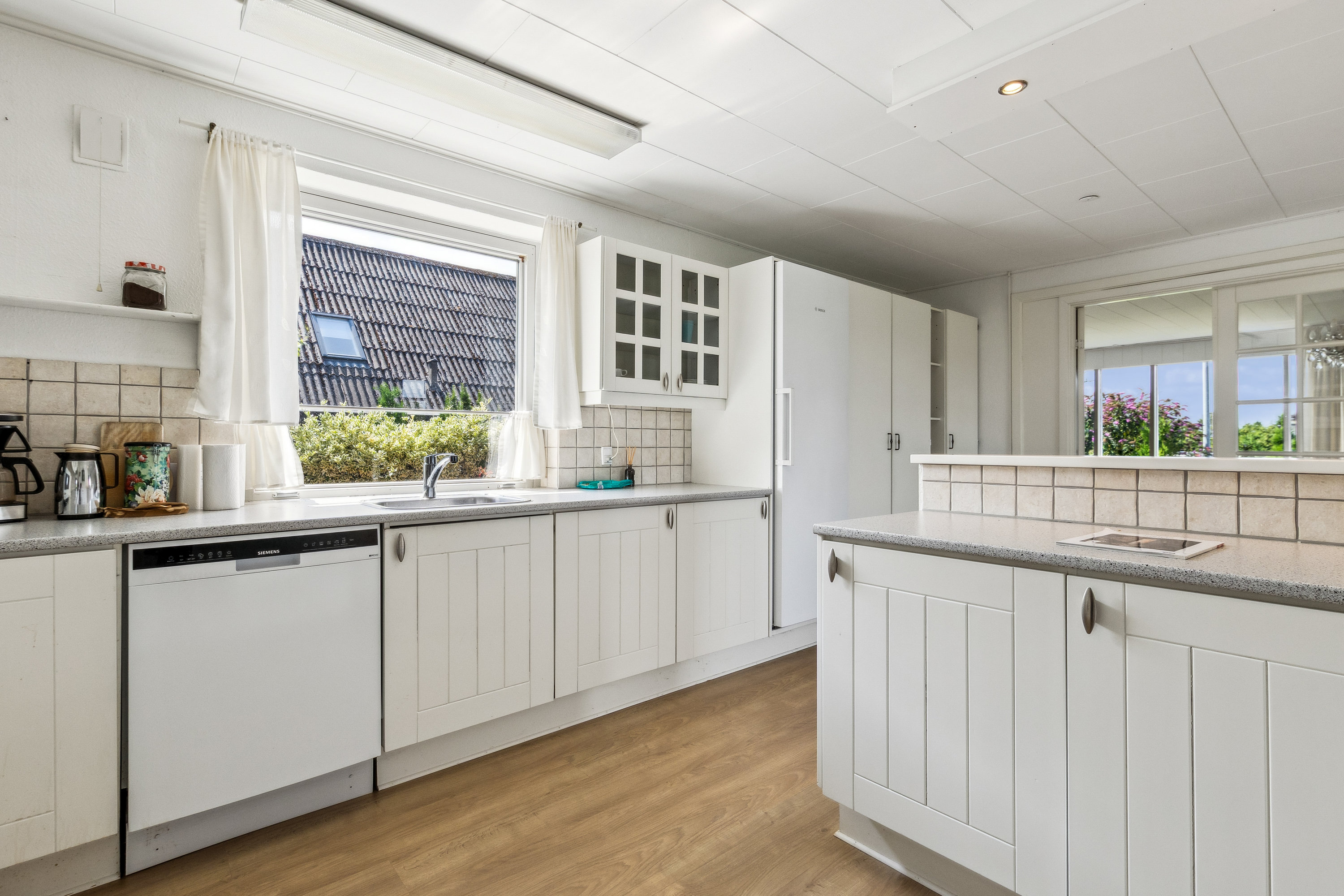 Fremhævet køkken billede i fuldskærmstilstand. Billede af Nyvangsvej 128, 8920 Randers NV