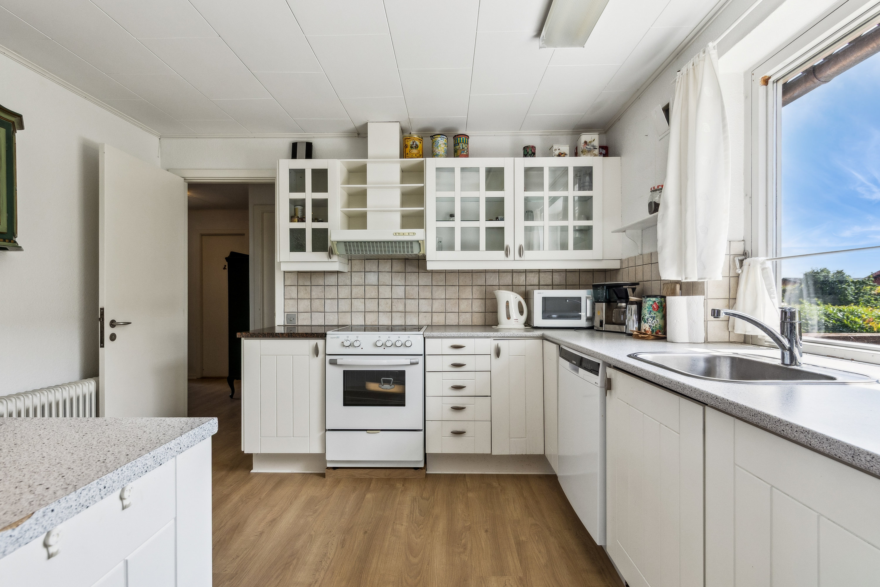 Fremhævet køkken billede i fuldskærmstilstand. Billede af Nyvangsvej 128, 8920 Randers NV