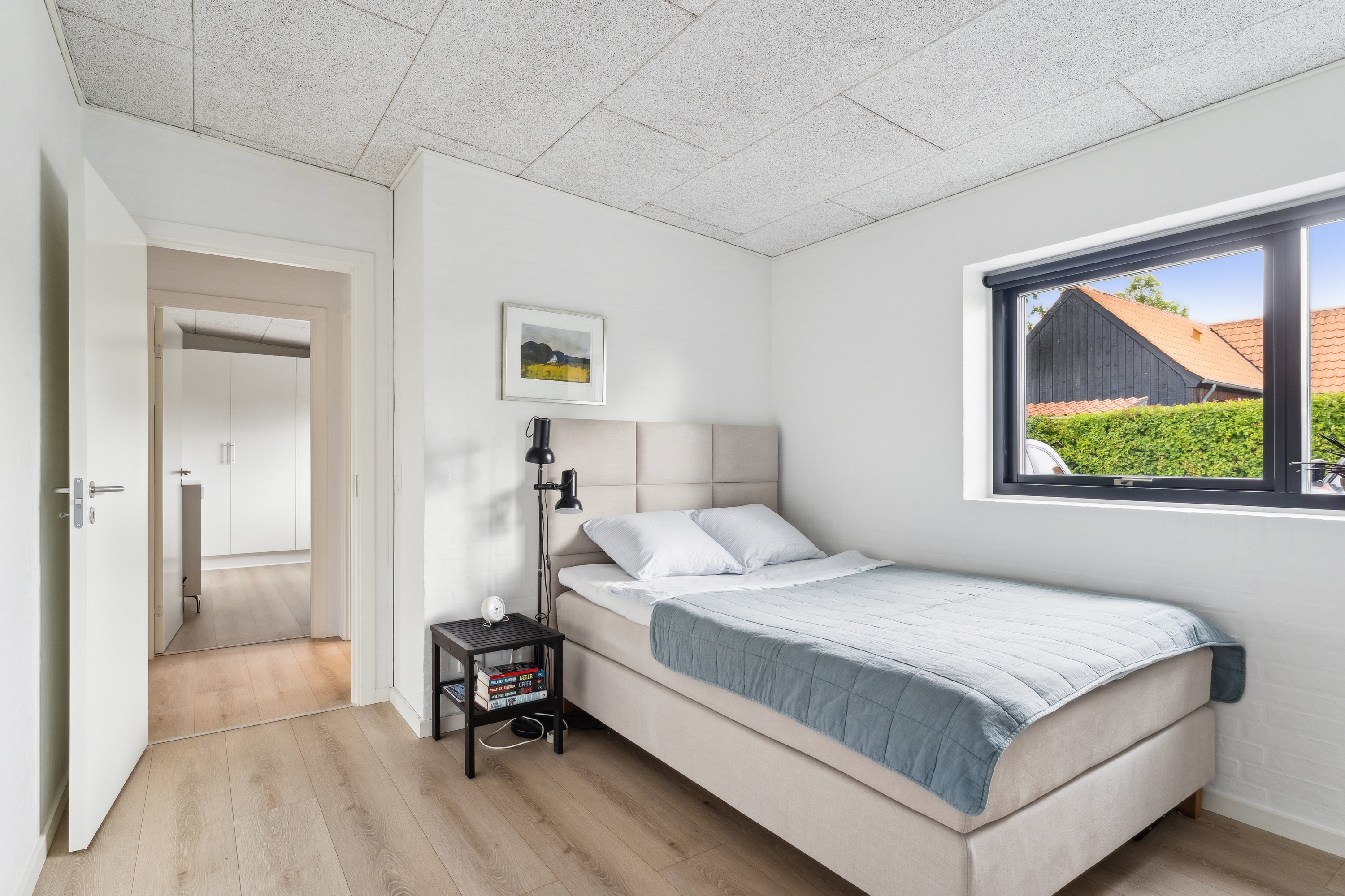 Fremhævet værelse billede i fuldskærmstilstand. Billede af Mælkebøttevej 1, 8250 Egå