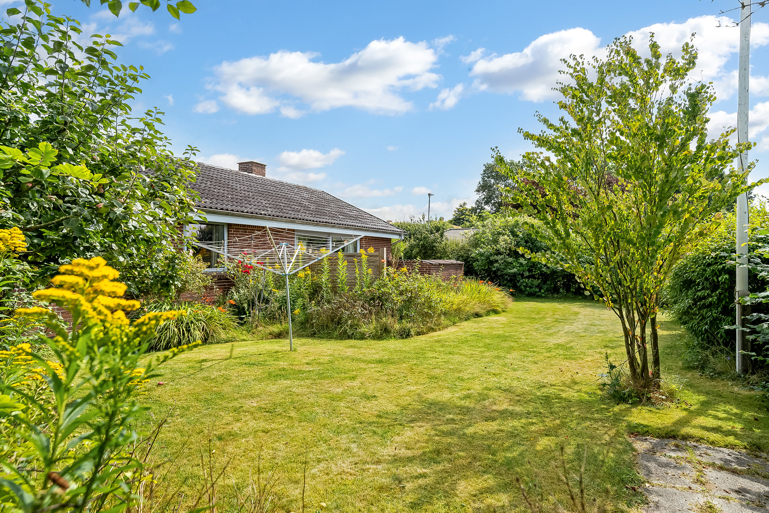 Fremhævet have billede i fuldskærmstilstand. Billede af Almindingen 8, 6000 Kolding