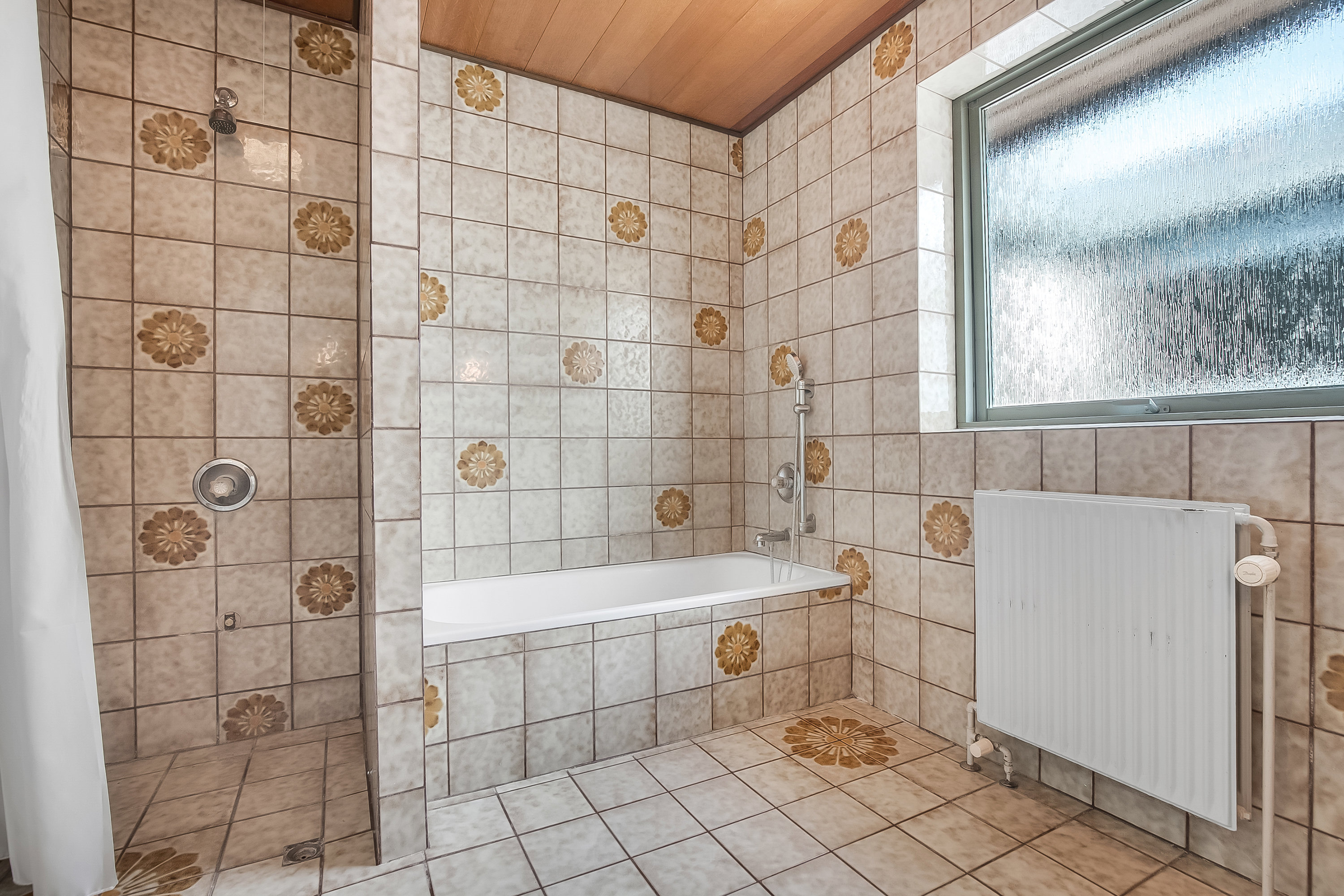 Fremhævet badeværelse billede i fuldskærmstilstand. Billede af Almindingen 8, 6000 Kolding