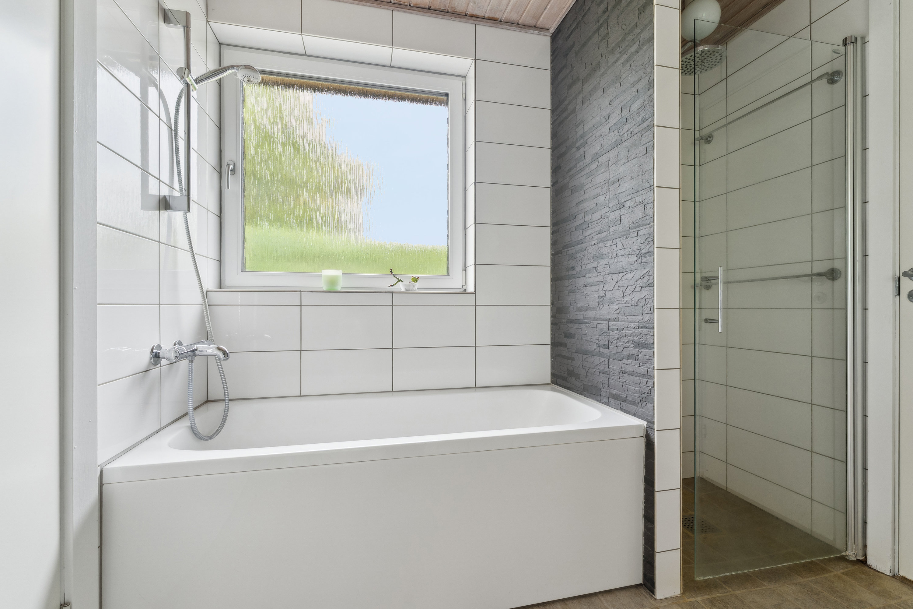 Fremhævet badeværelse billede i fuldskærmstilstand. Billede af Bavnevej 129, Tvede, 8930 Randers NØ