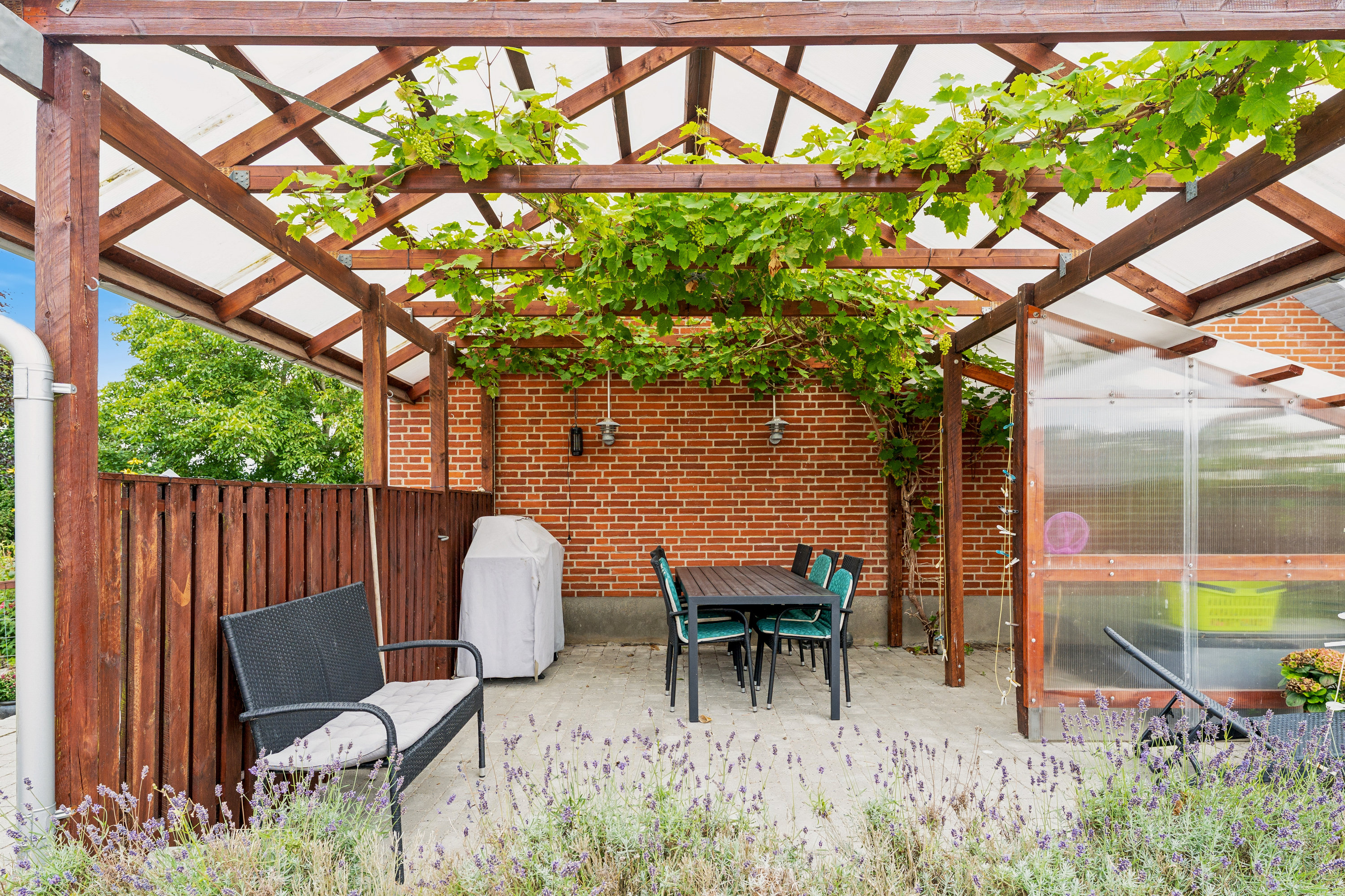 Fremhævet have billede i fuldskærmstilstand. Billede af Sdr. Vingevej 5, Torup, 8860 Ulstrup