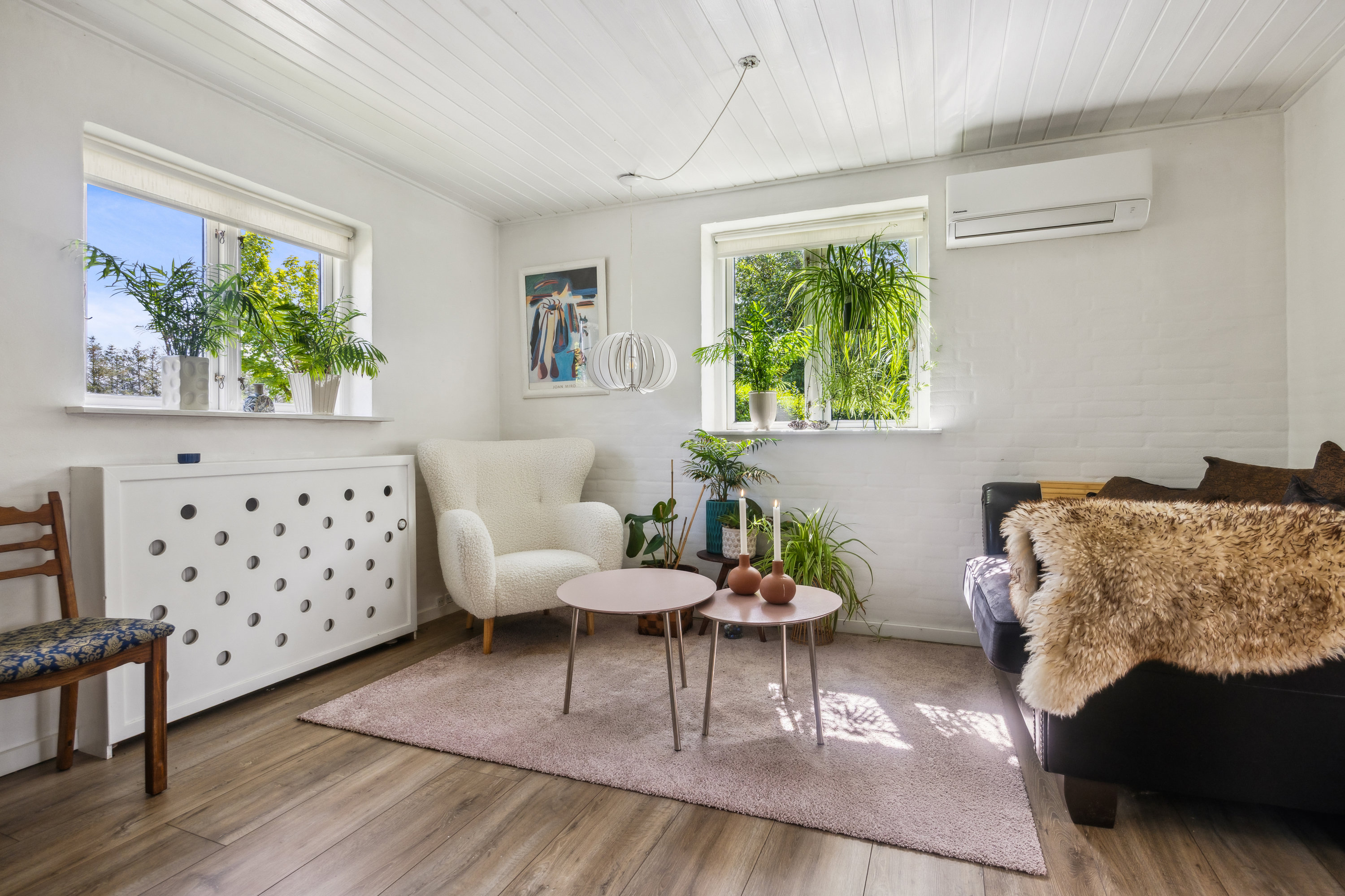 Fremhævet stue billede i fuldskærmstilstand. Billede af Lindumvej 6, Hvornum, 9500 Hobro