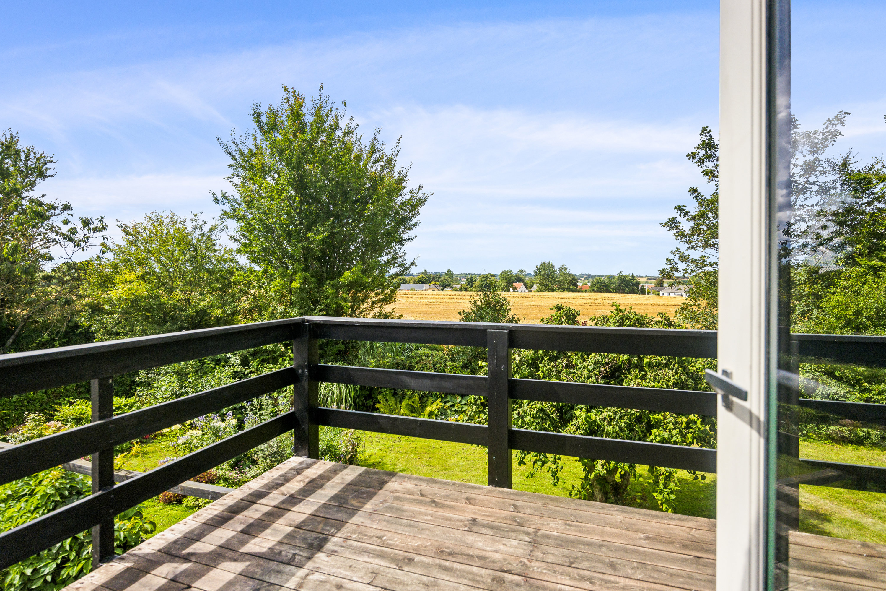 Fremhævet terrasse billede i fuldskærmstilstand. Billede af Lindumvej 6, Hvornum, 9500 Hobro