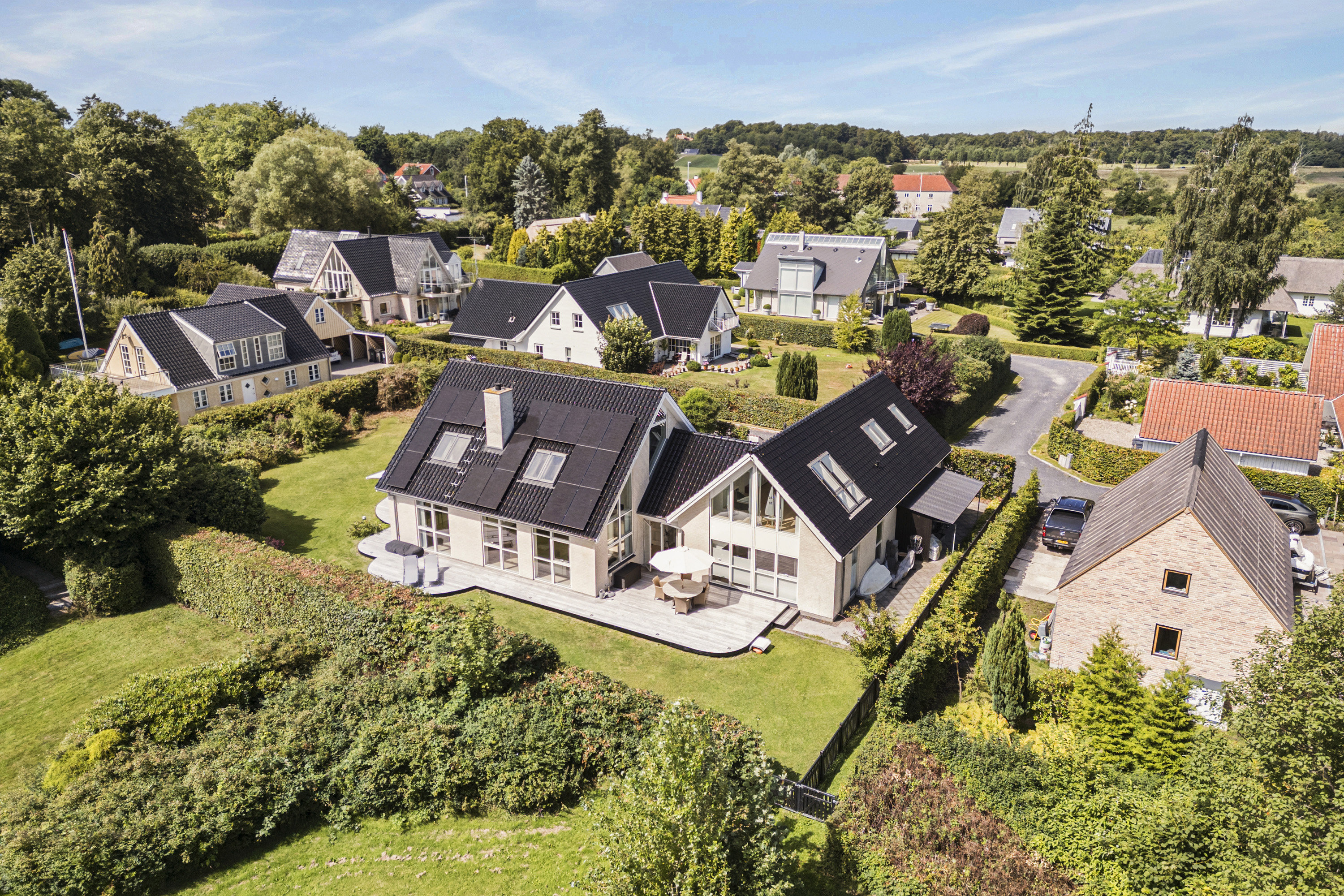 Fremhævet ejendommen billede i fuldskærmstilstand. Billede af Strandvejen 340D, 2980 Kokkedal