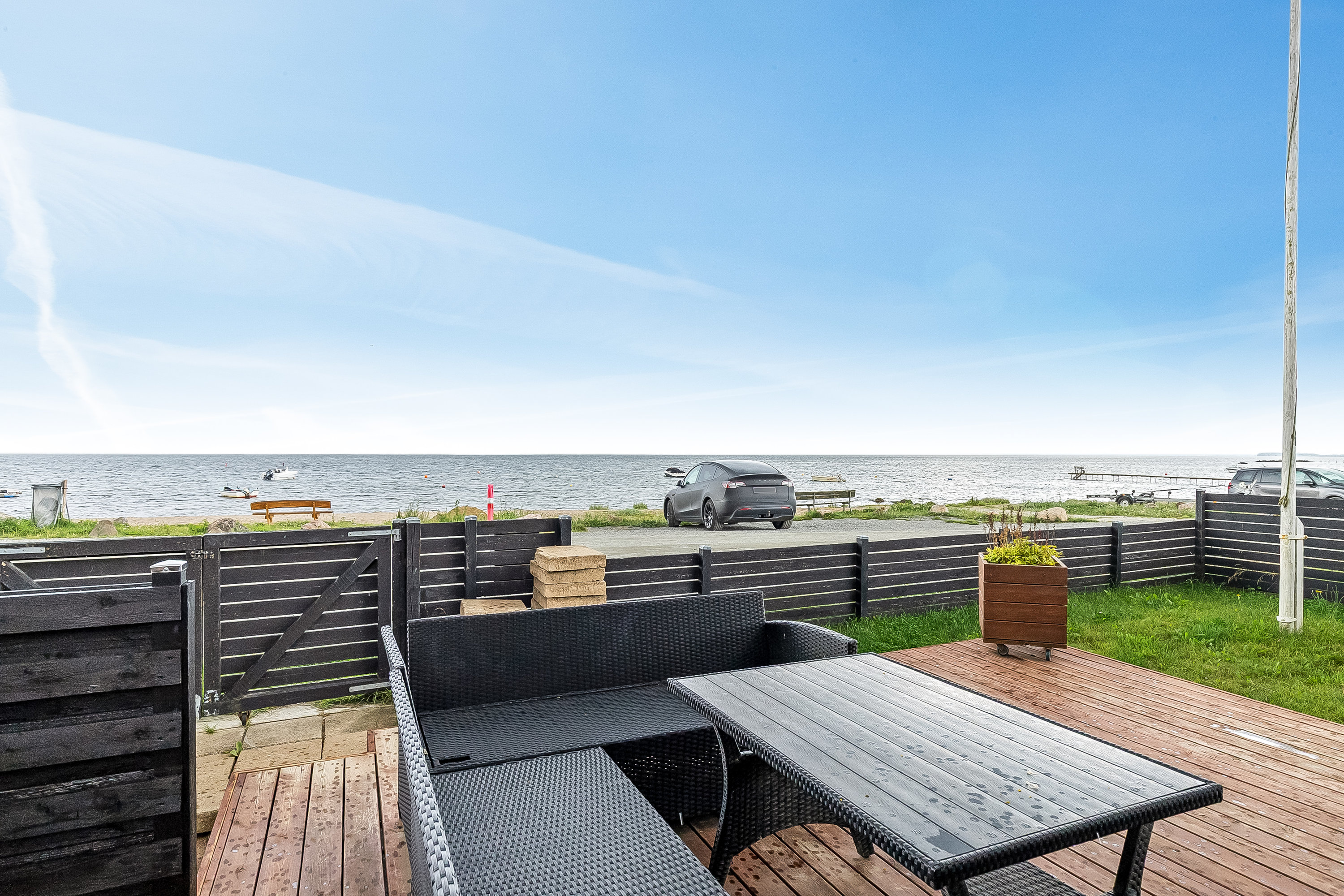 Fremhævet udsigt billede i fuldskærmstilstand. Billede af Strandvejen Grønninghoved 3, Grønninghoved, 6093 Sjølund