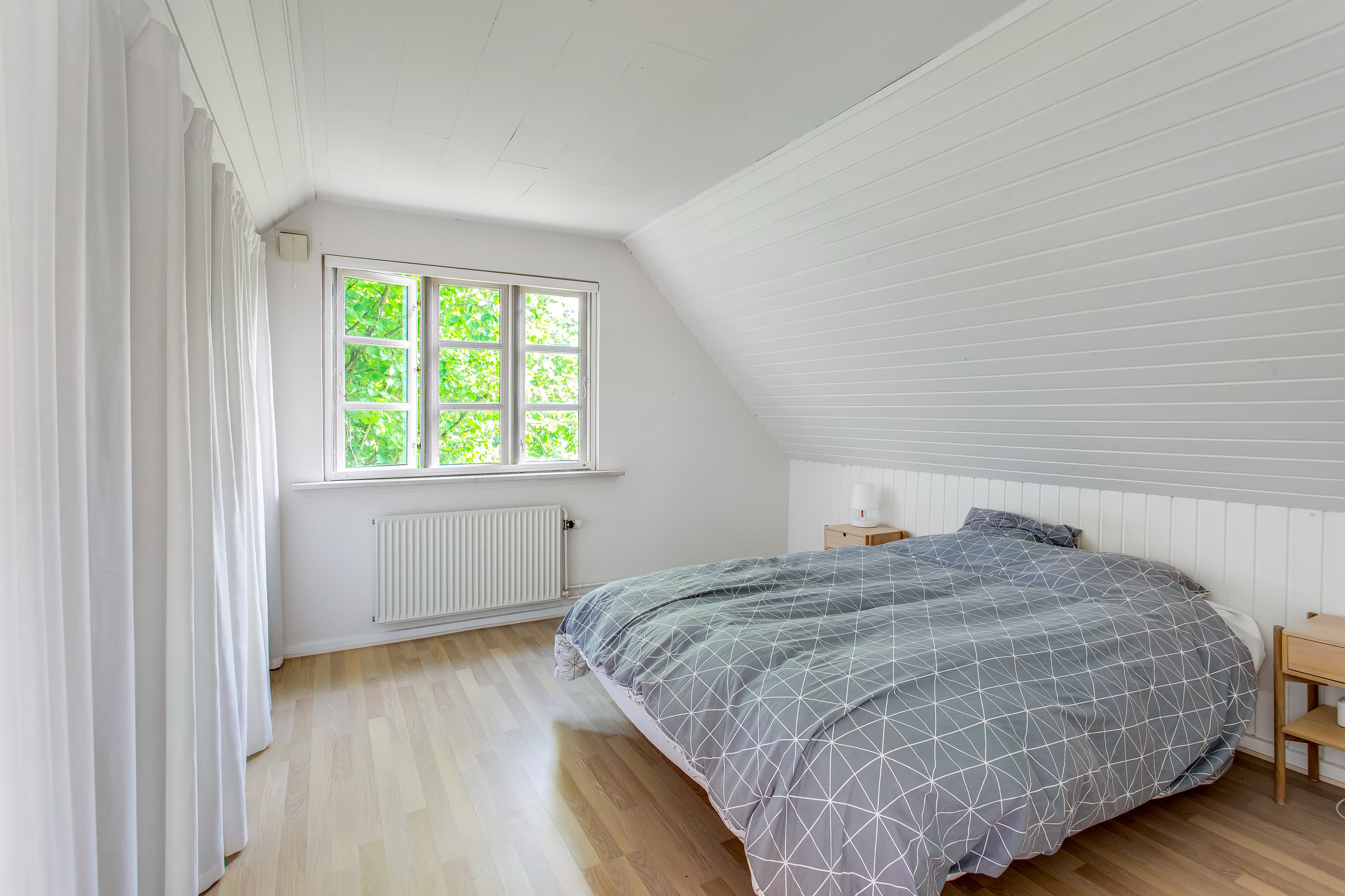 Fremhævet soveværelse billede i fuldskærmstilstand. Billede af Erik Lassensvej 1, Gallehus, 6270 Tønder