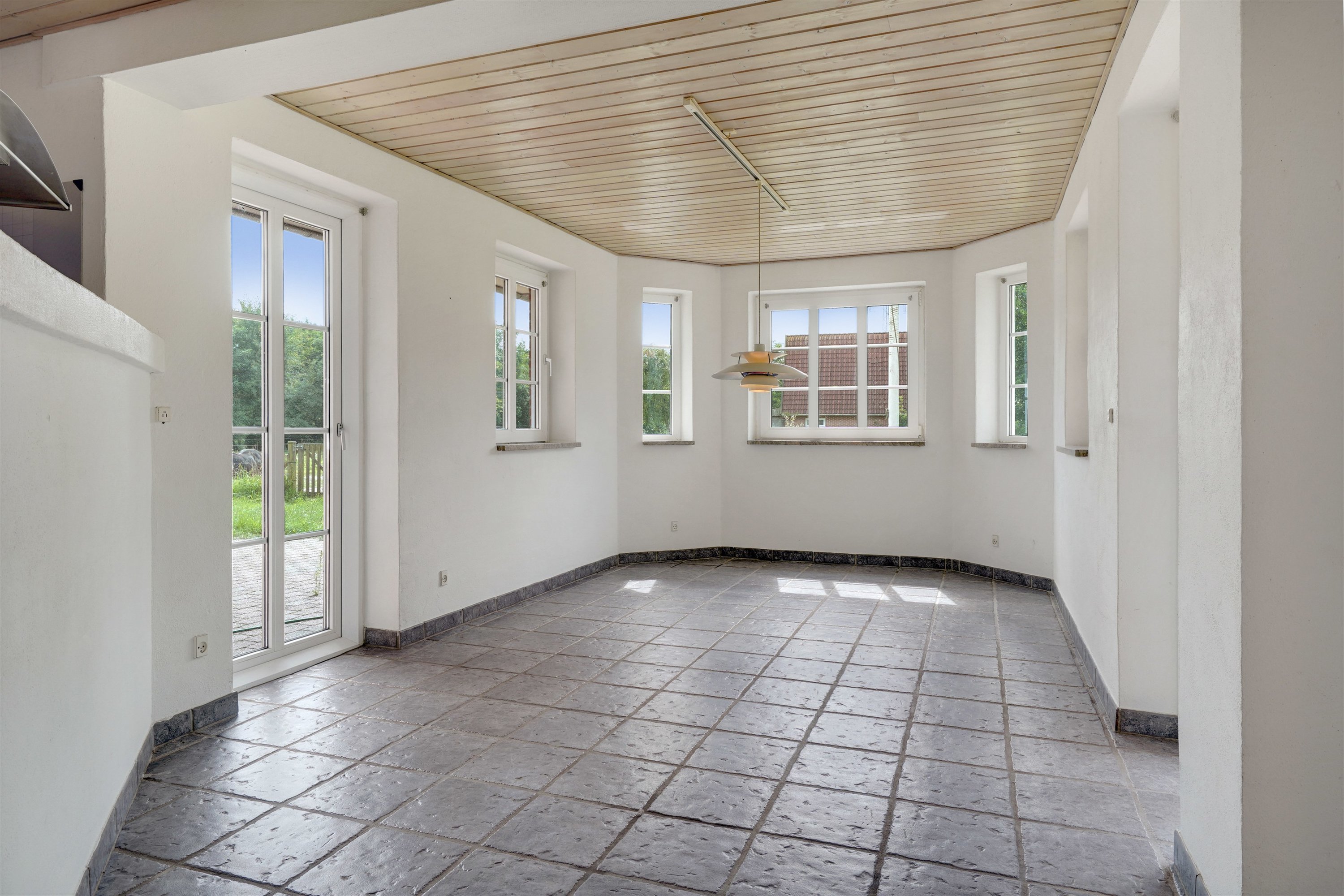 Fremhævet alrum billede i fuldskærmstilstand. Billede af Askærgårdvej 19, Sig, 6800 Varde