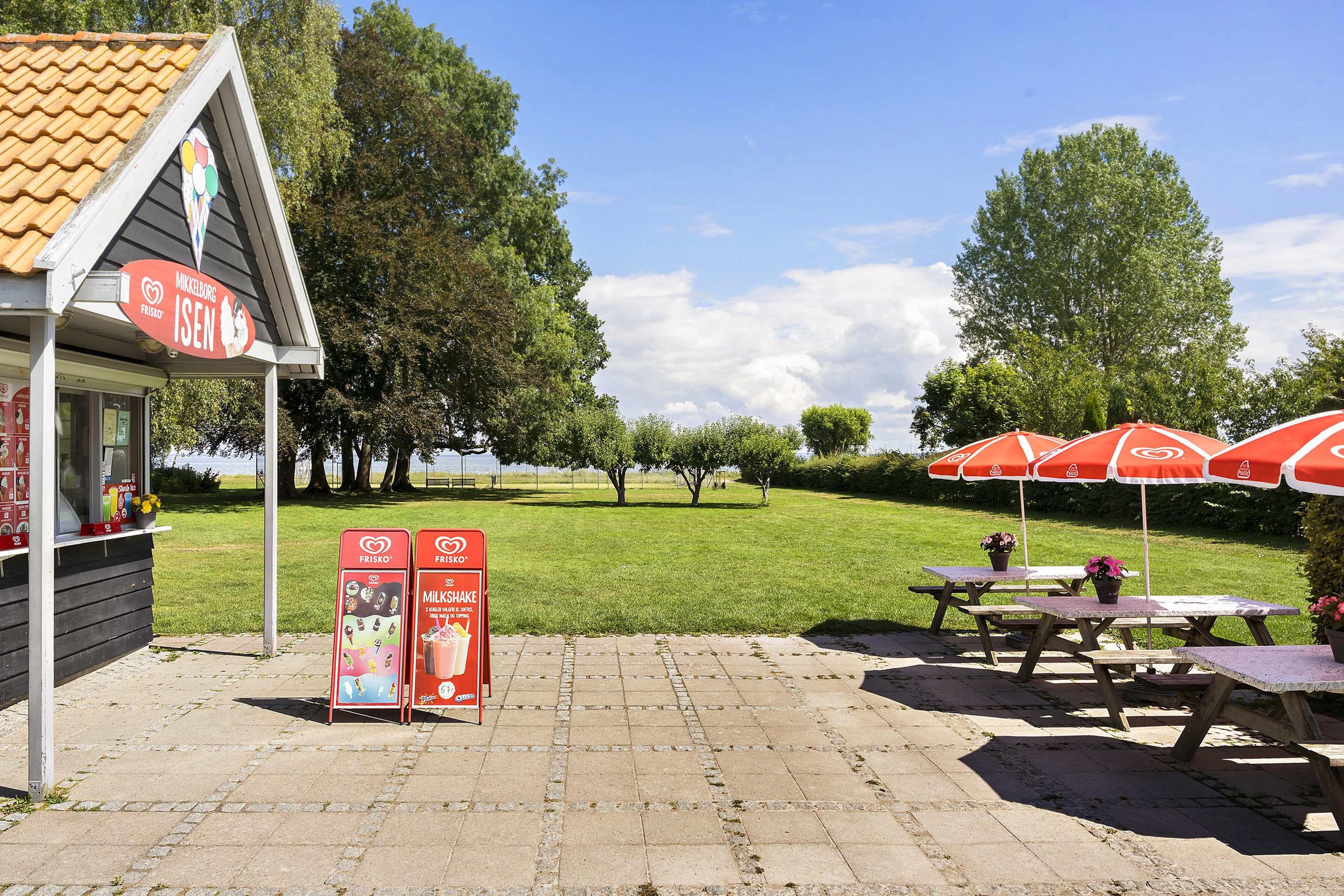 Fremhævet ejendommen billede i fuldskærmstilstand. Billede af Strandvejen 340D, 2980 Kokkedal