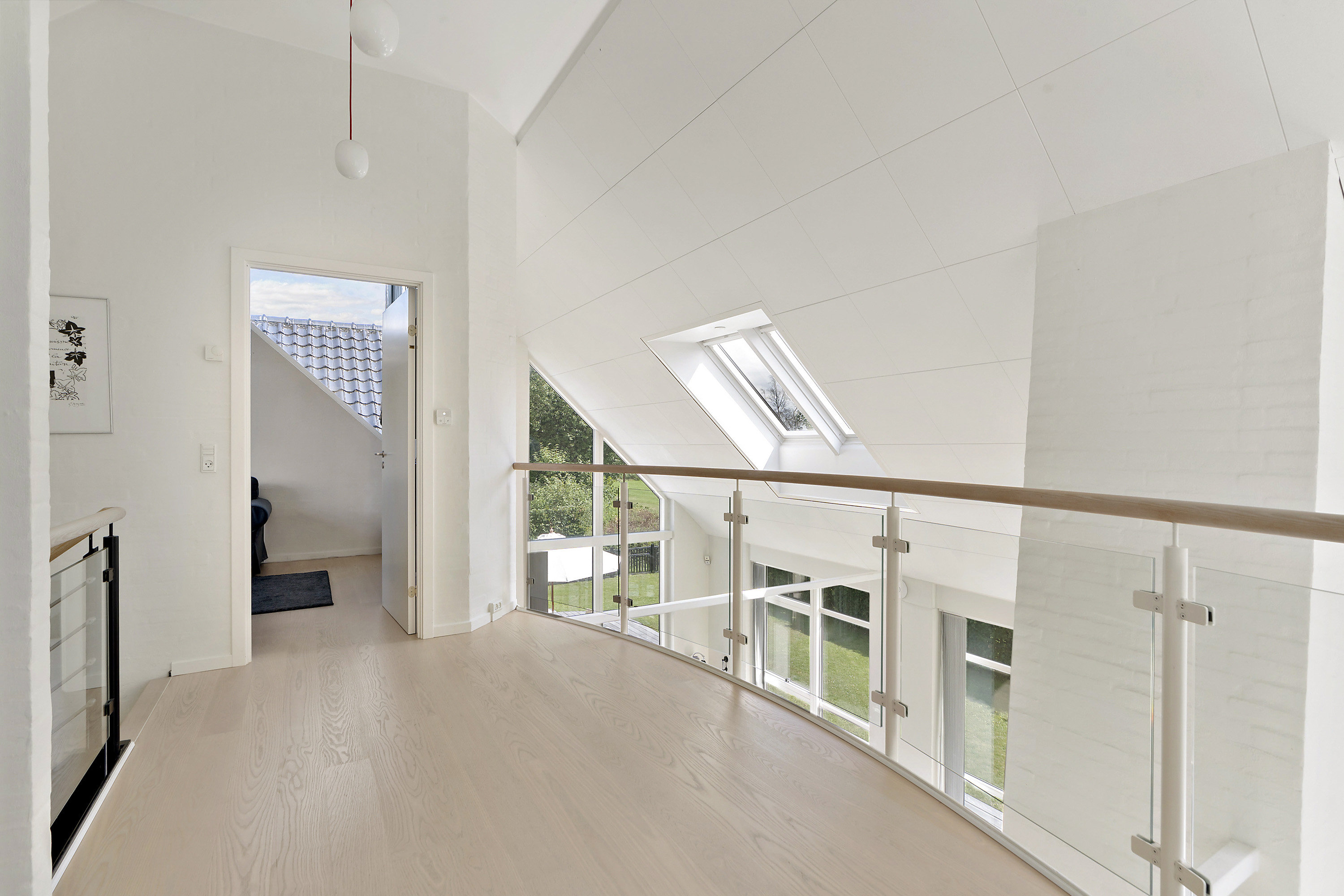 Fremhævet værelse billede i fuldskærmstilstand. Billede af Strandvejen 340D, 2980 Kokkedal