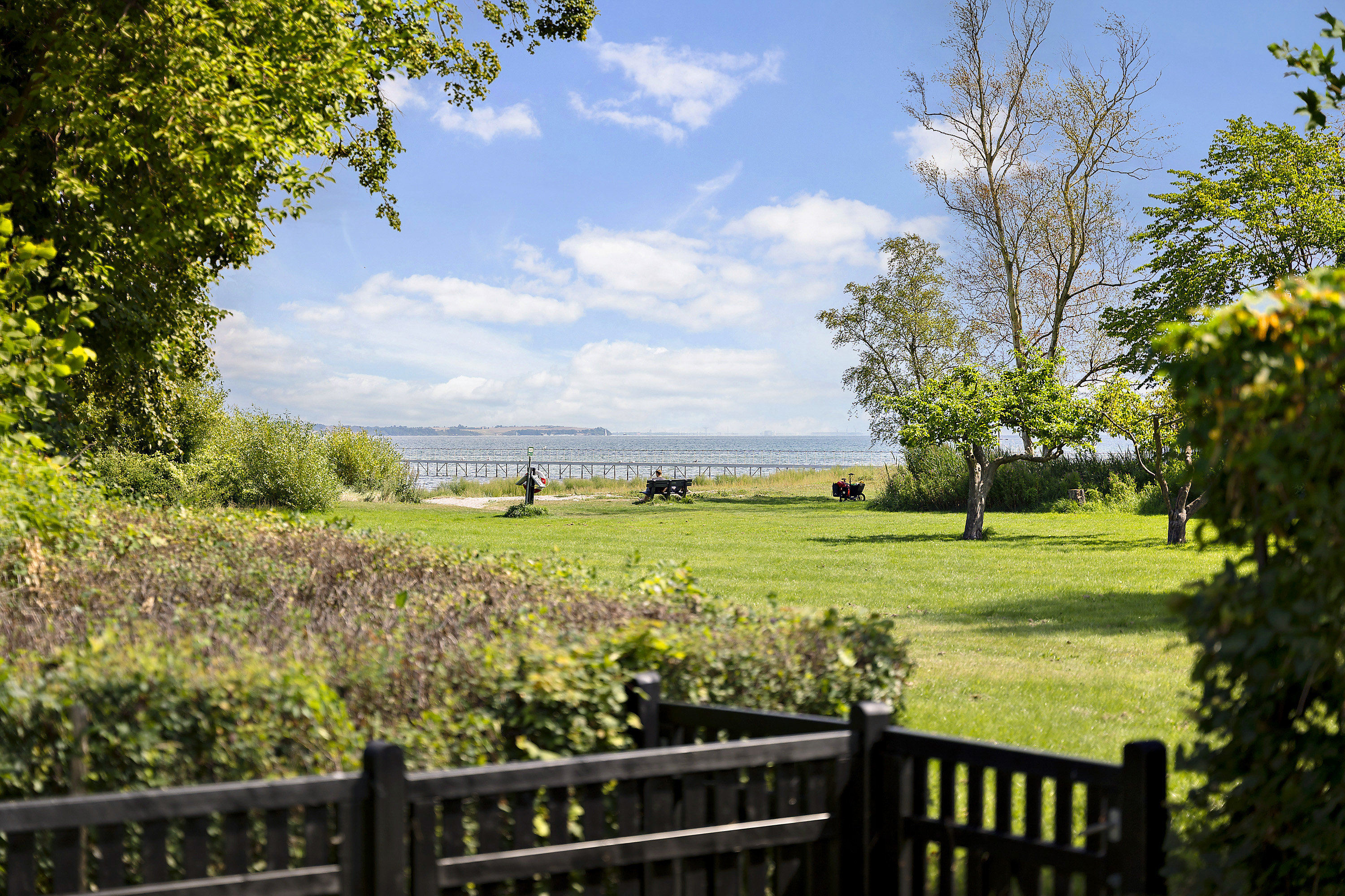 Fremhævet havudsigt billede i fuldskærmstilstand. Billede af Strandvejen 340D, 2980 Kokkedal