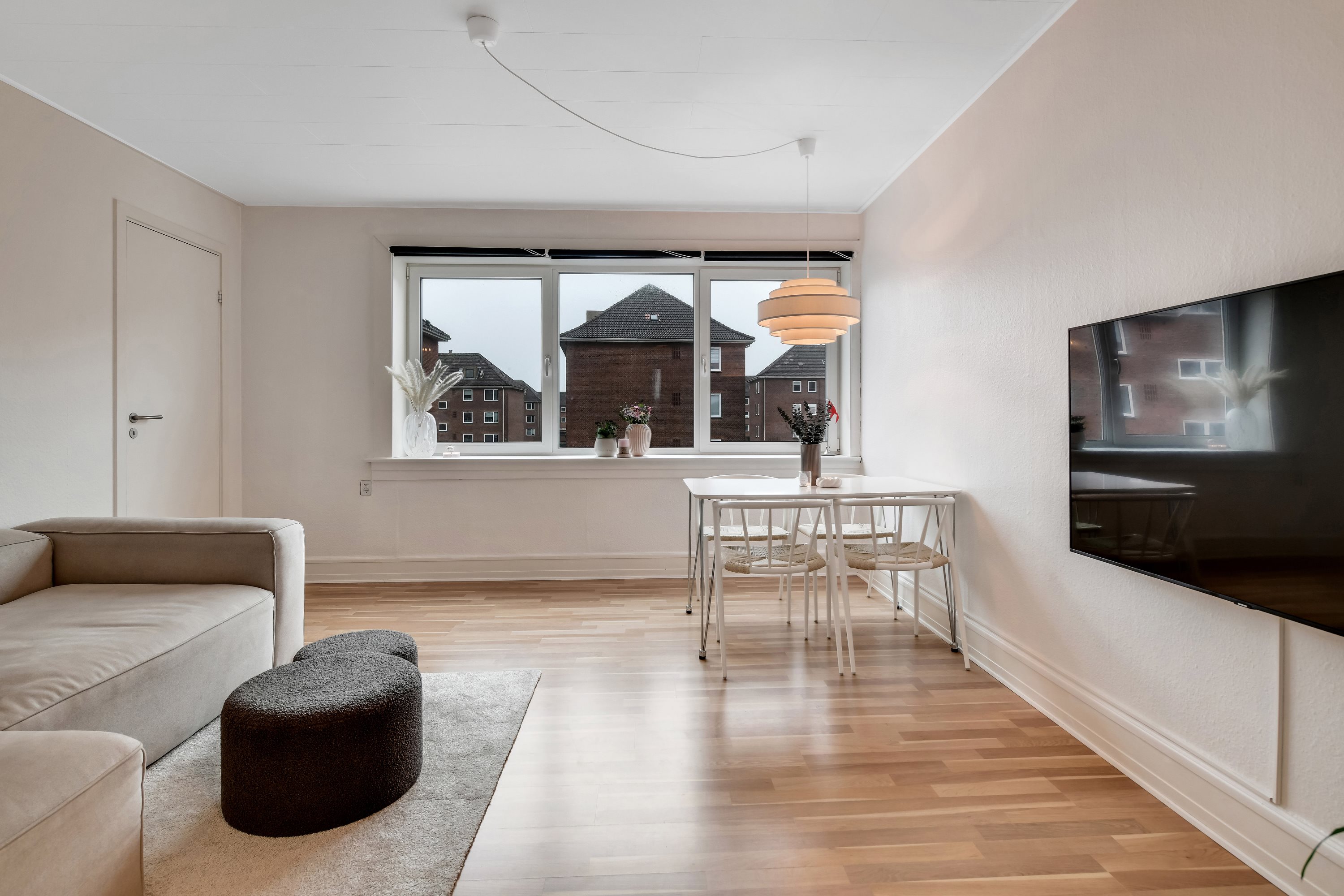 Miniaturebillede 1: stue. Billede af Gl Vardevej 27, 1. th., 6700 Esbjerg