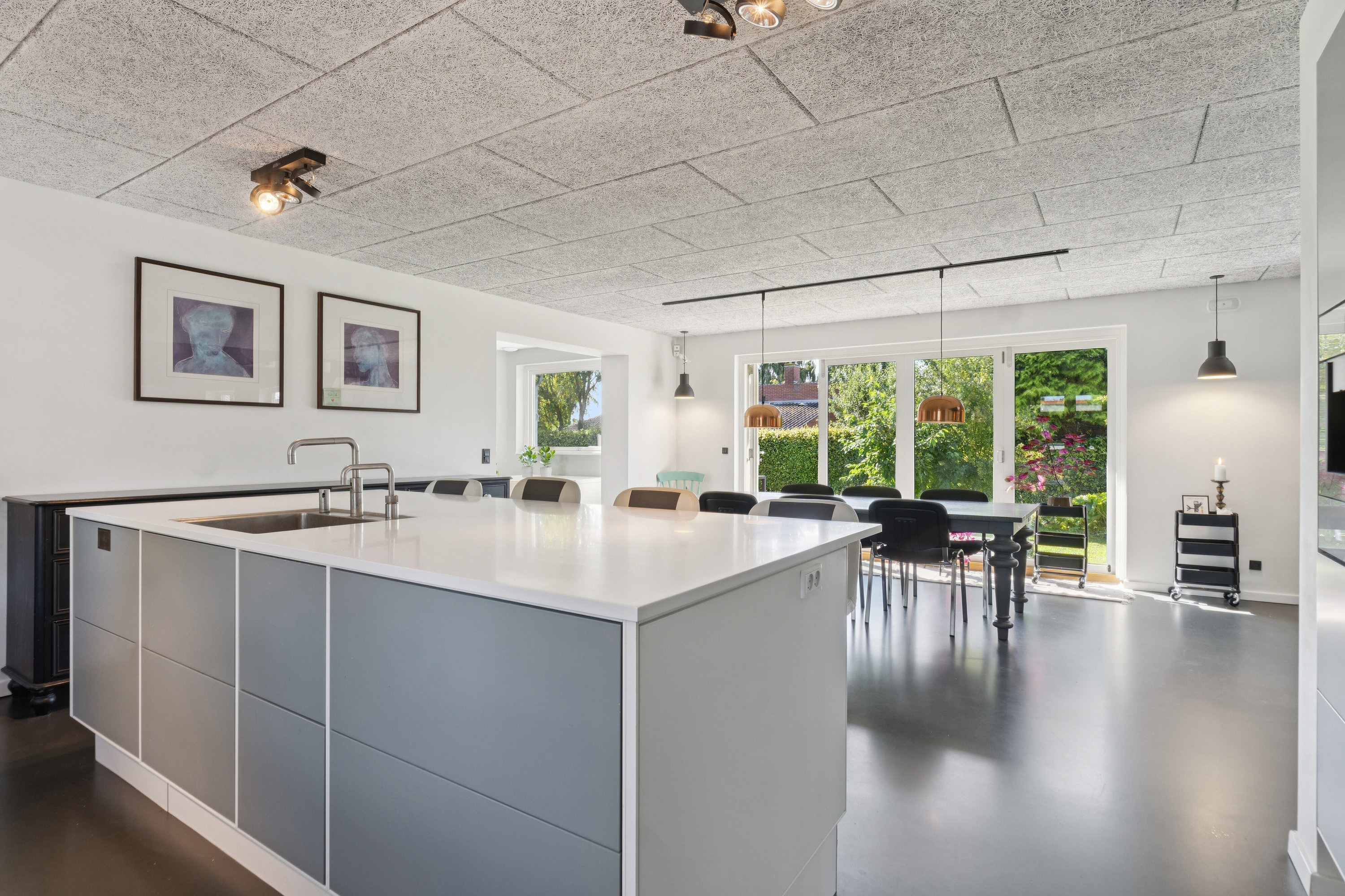 Fremhævet køkken billede i fuldskærmstilstand. Billede af Stenbukken 48, 5700 Svendborg