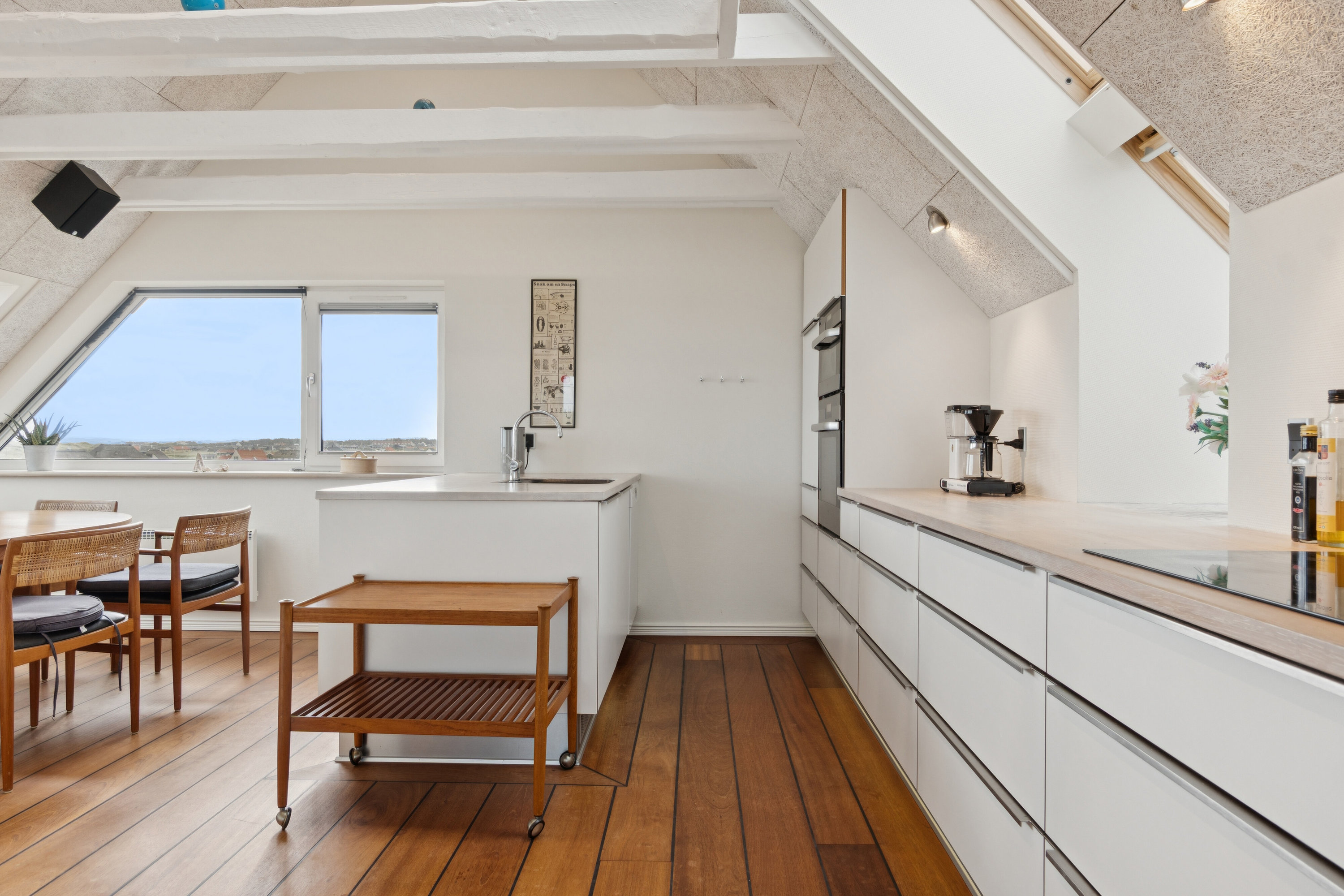 Fremhævet køkken billede i fuldskærmstilstand. Billede af Stågbak 8, Klitmøller, 7700 Thisted