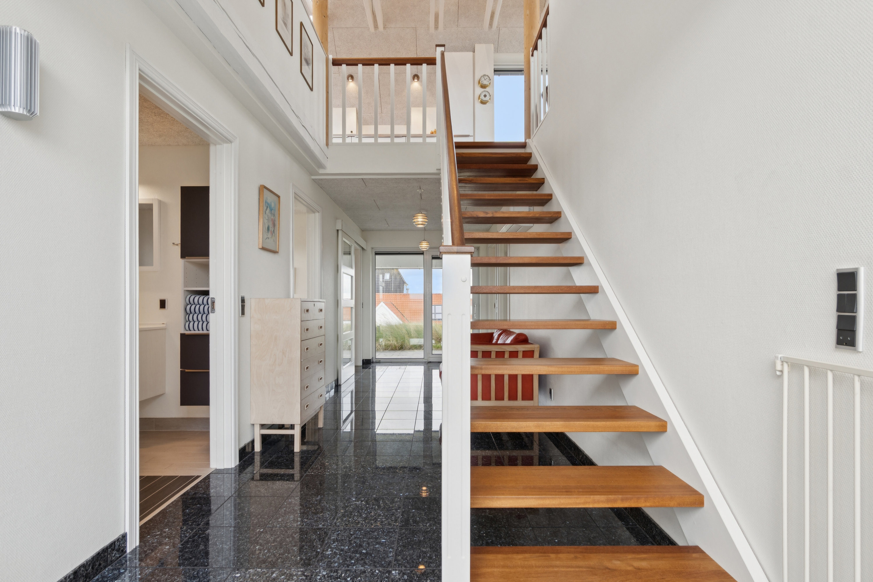 Fremhævet gang billede i fuldskærmstilstand. Billede af Stågbak 8, Klitmøller, 7700 Thisted