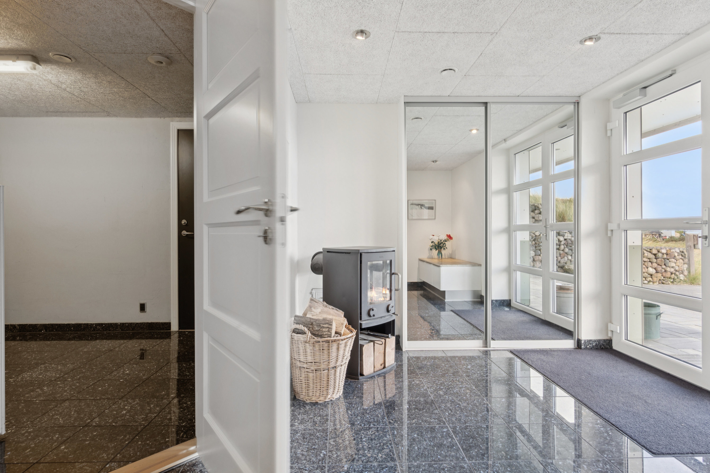 Fremhævet gang billede i fuldskærmstilstand. Billede af Stågbak 8, Klitmøller, 7700 Thisted