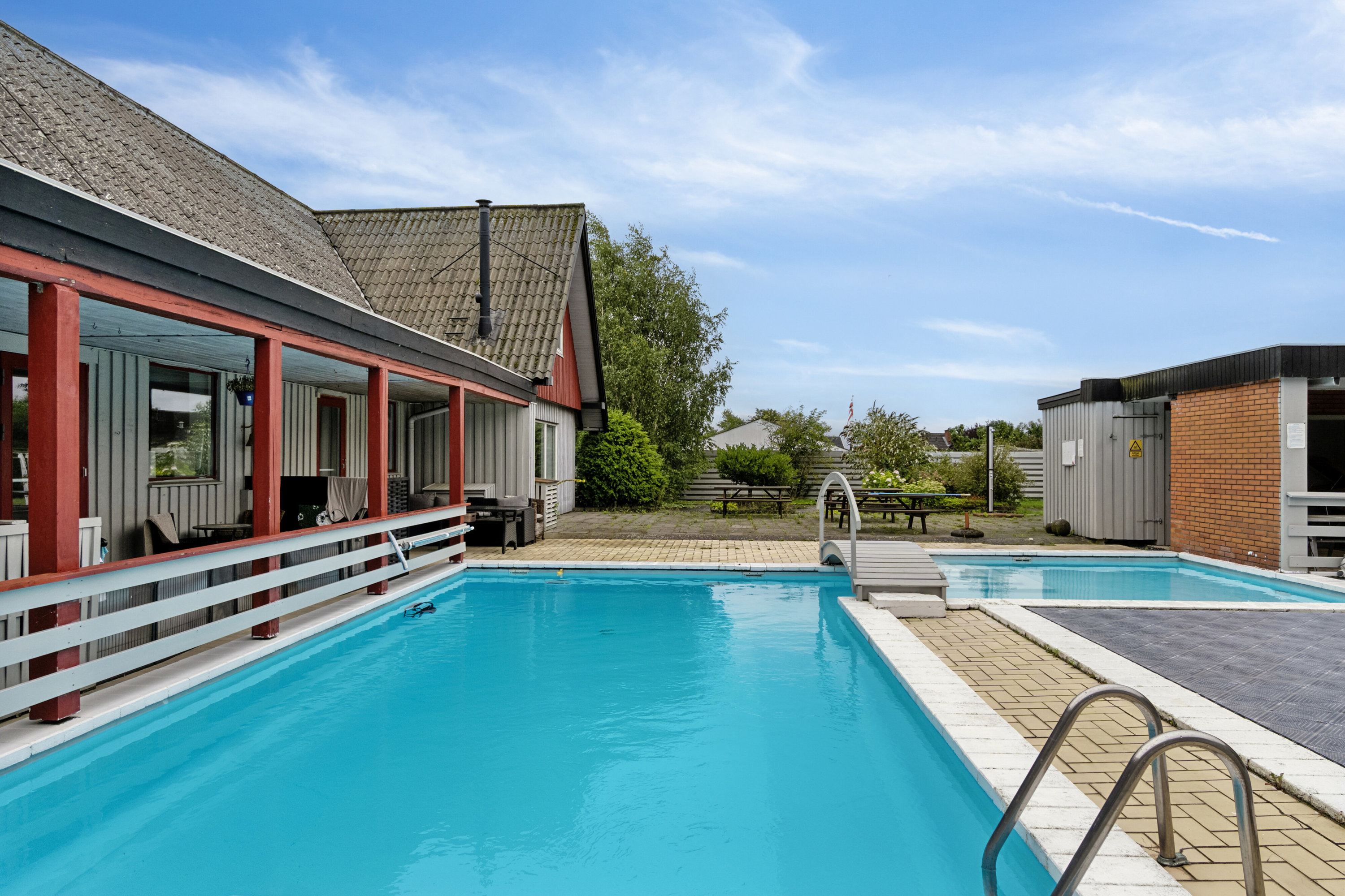 Fremhævet swimmingpool billede i fuldskærmstilstand. Billede af Arnakkegårds Alle 11M, Arnakke, 4390 Vipperød