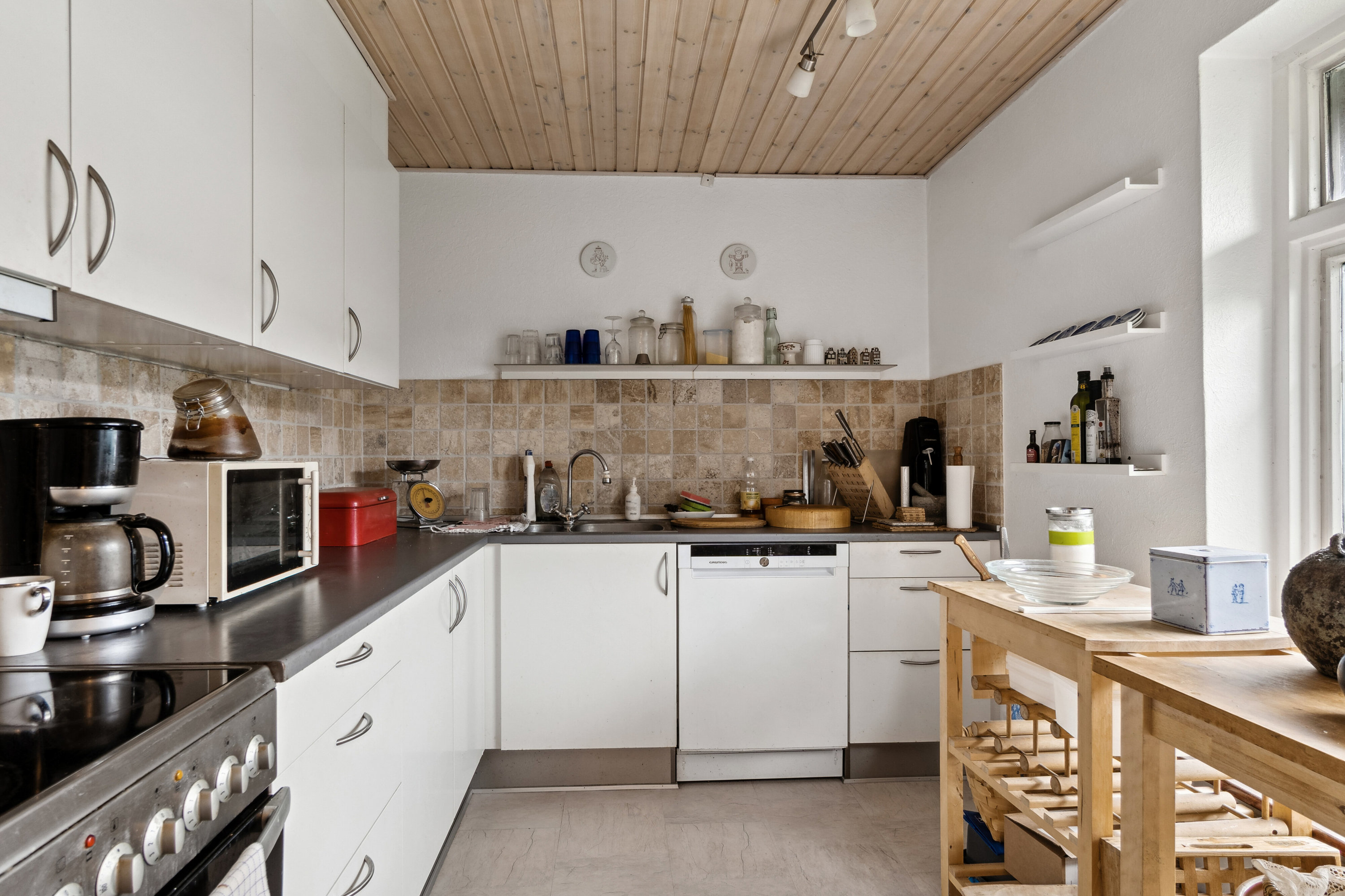 Fremhævet køkken billede i fuldskærmstilstand. Billede af Arnakkegårds Alle 11M, Arnakke, 4390 Vipperød