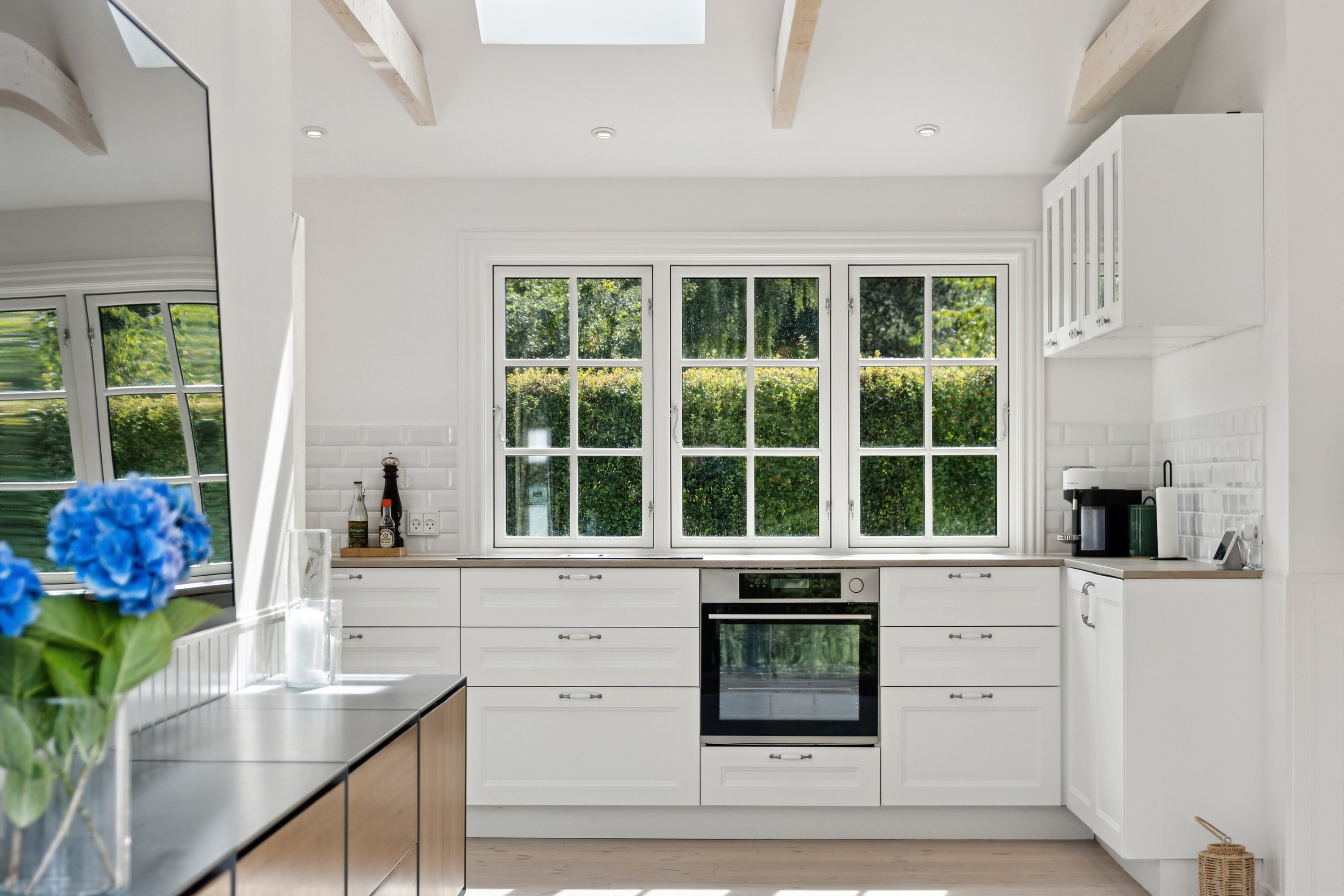 Fremhævet køkken billede i fuldskærmstilstand. Billede af Strandmosevej 15, Ebbeløkke, 4500 Nykøbing Sj