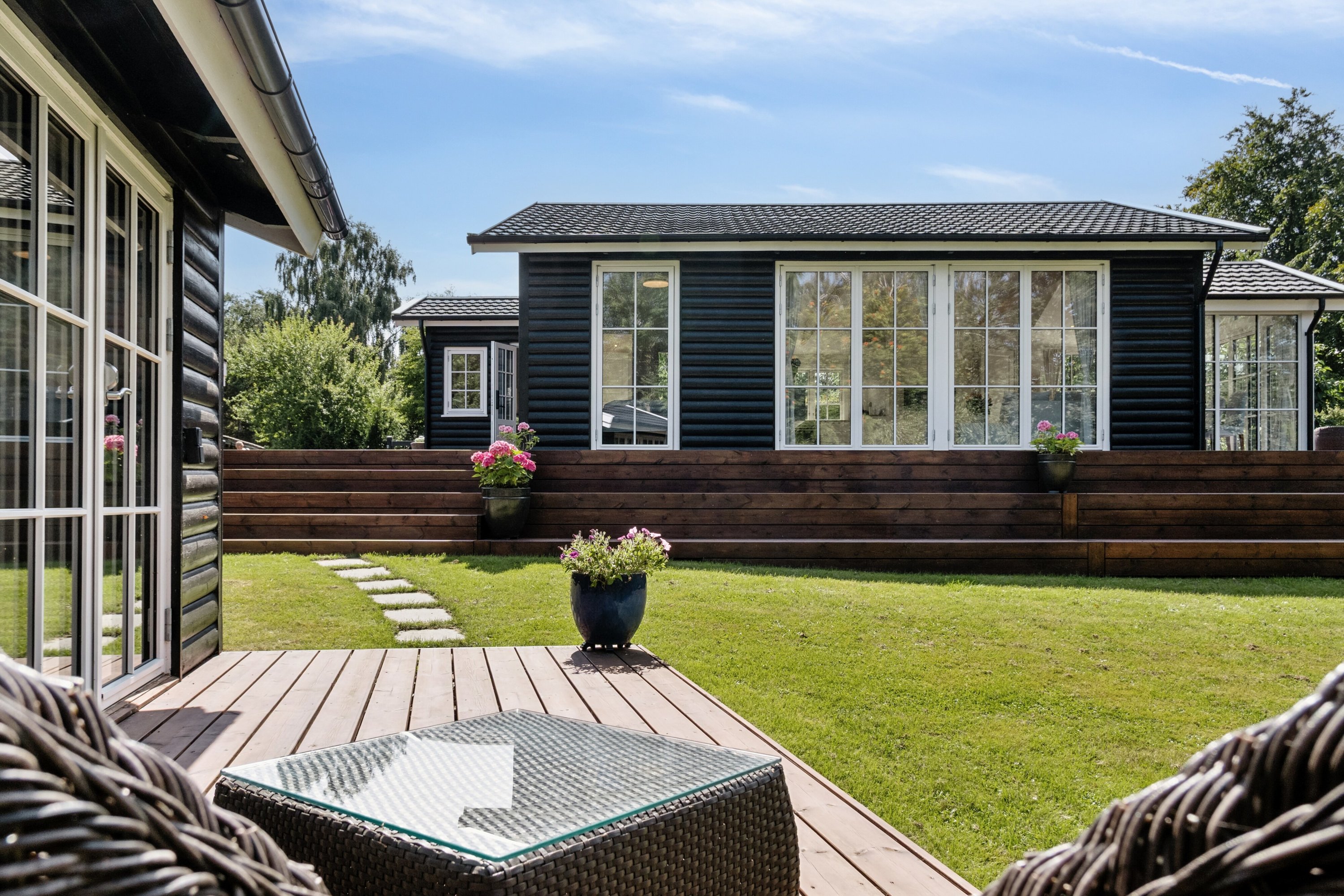 Fremhævet terrasse billede i fuldskærmstilstand. Billede af Strandmosevej 15, Ebbeløkke, 4500 Nykøbing Sj