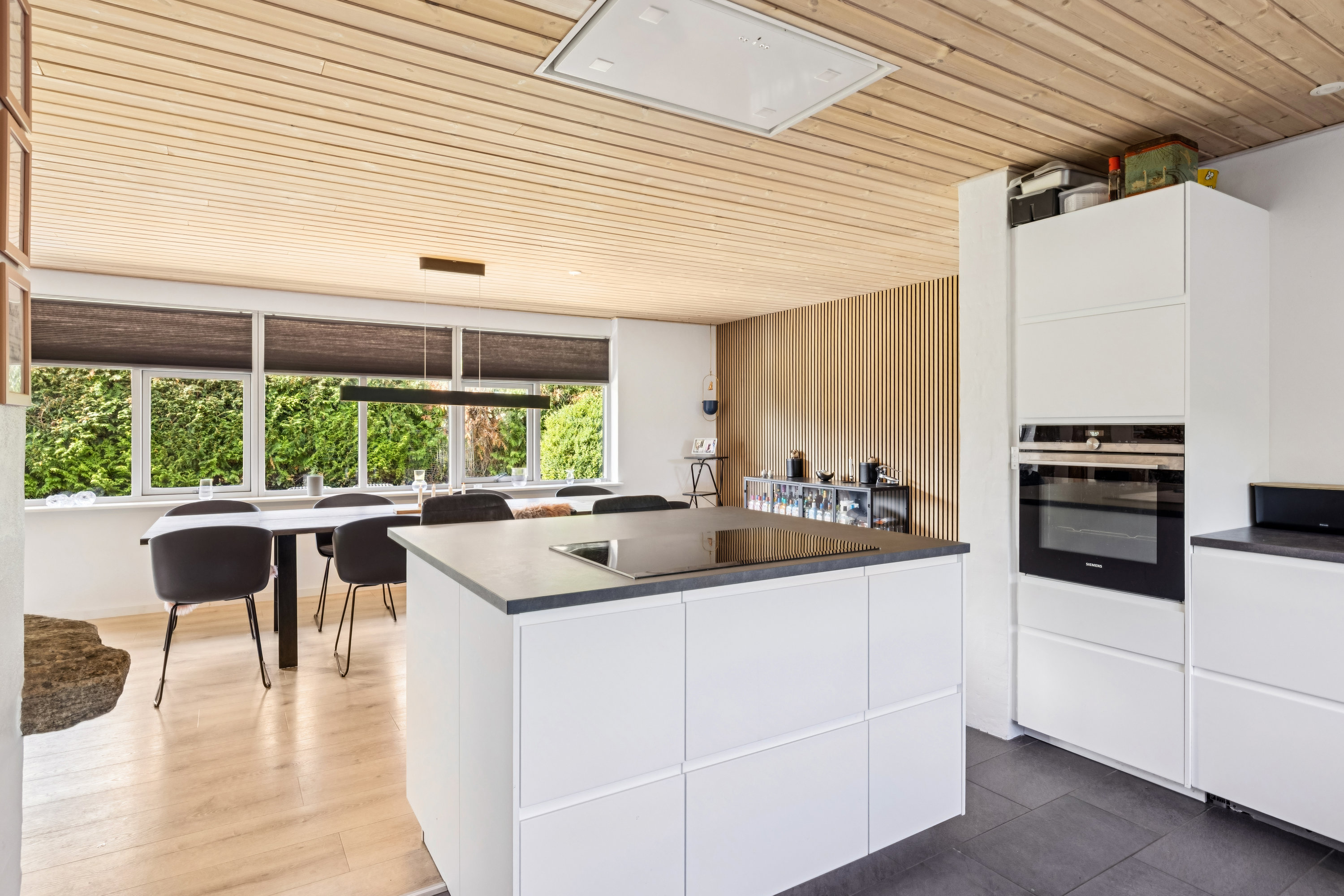 Fremhævet køkken billede i fuldskærmstilstand. Billede af Fasanvej 1B, Thorsager, 8410 Rønde